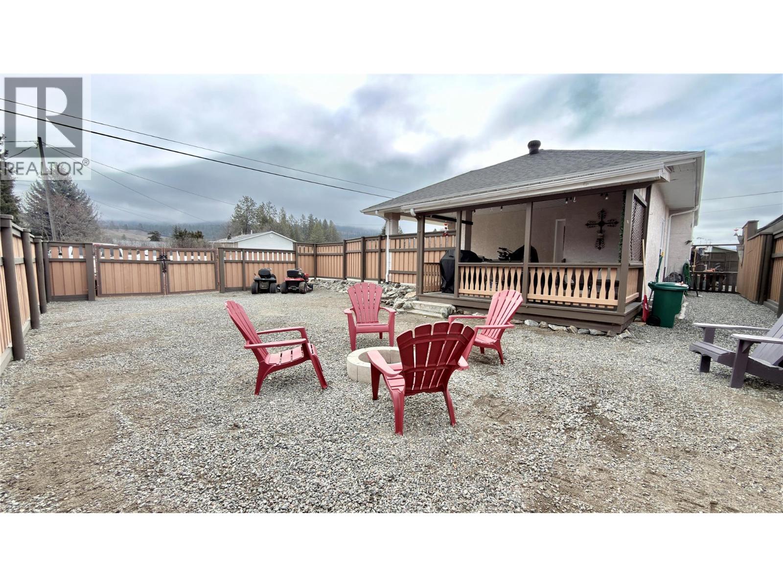 611 Gertrude Street, Midway, British Columbia  V0H 1M0 - Photo 9 - 10379901