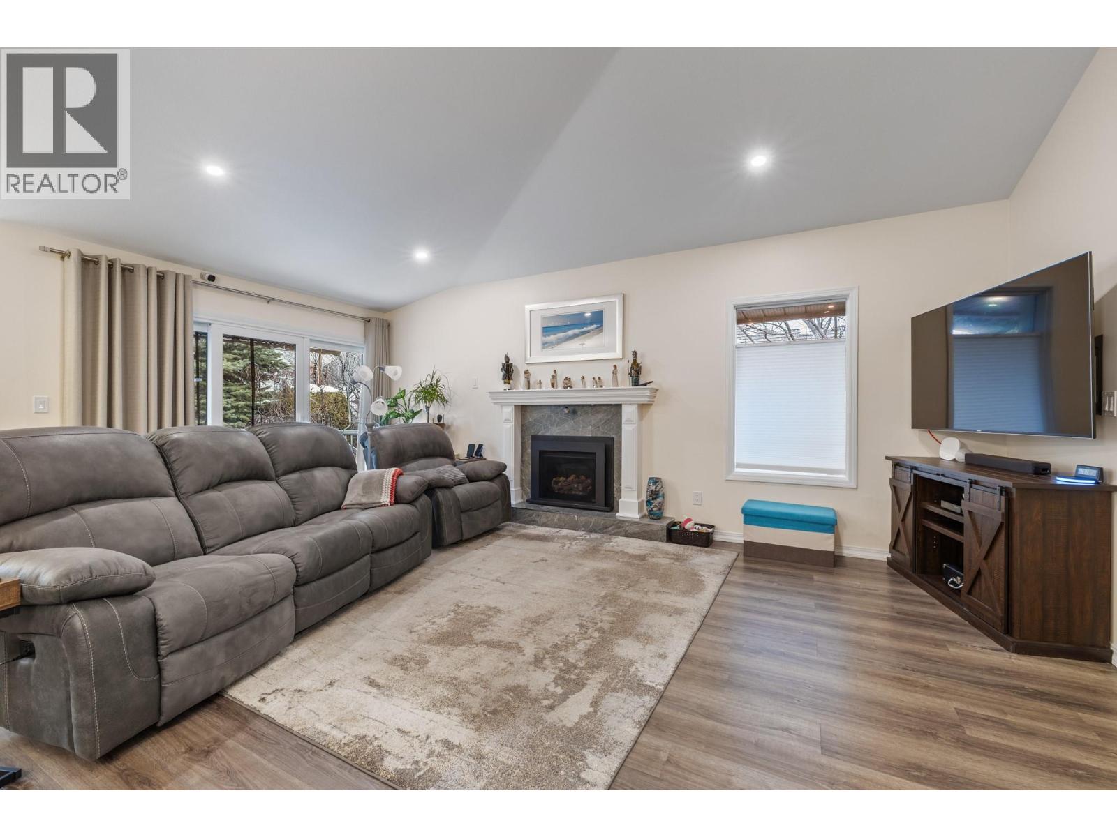 1873 Parkview Crescent Unit# 8, Kelowna, British Columbia  V1X 7G7 - Photo 8 - 10379744