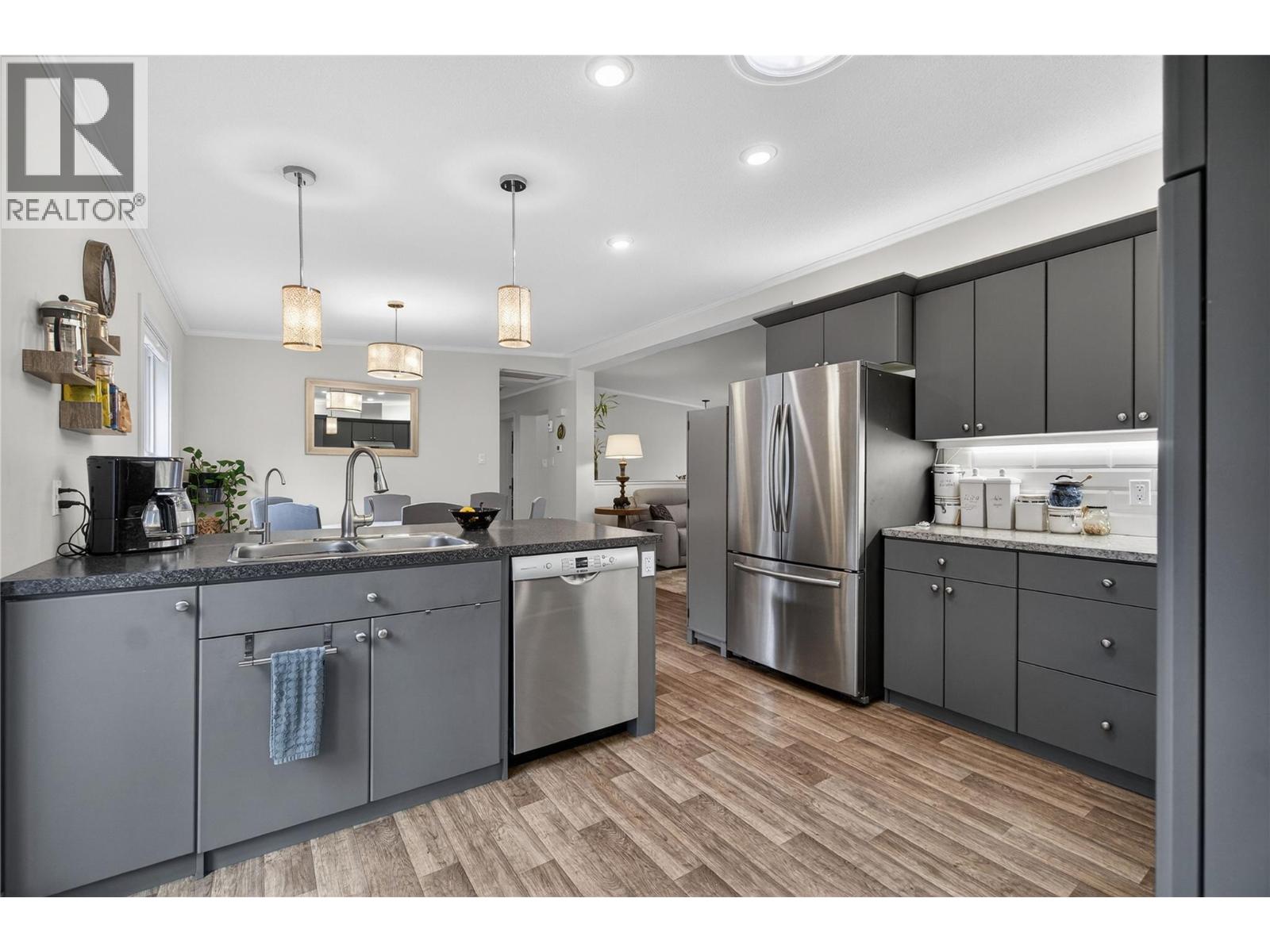 102 Gunter Ellison Road, Enderby, British Columbia  V4Y 4G1 - Photo 5 - 10378100