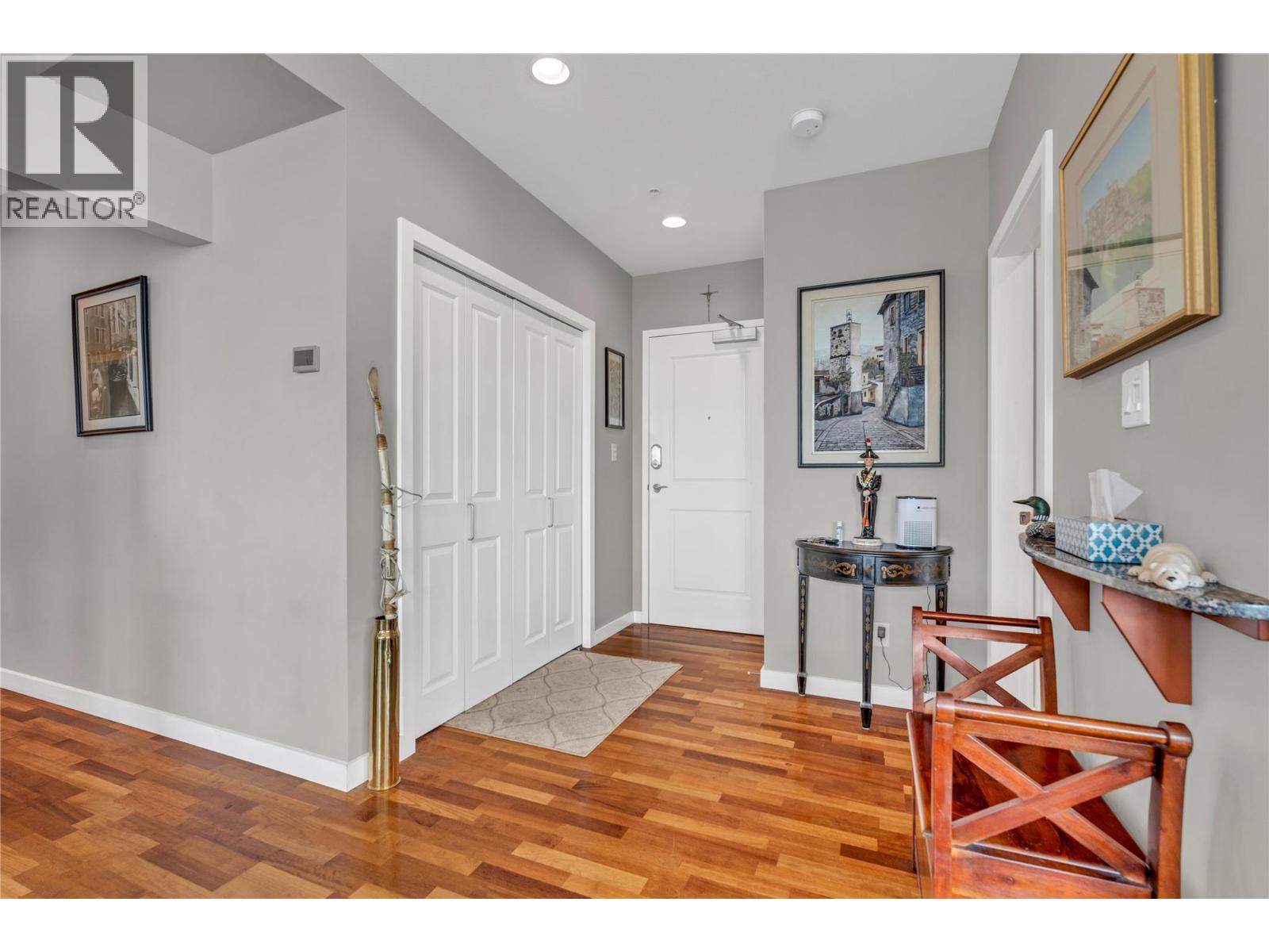 3301 Skaha Lake Road Unit# 803, Penticton, British Columbia  V2A 6G6 - Photo 4 - 10379921