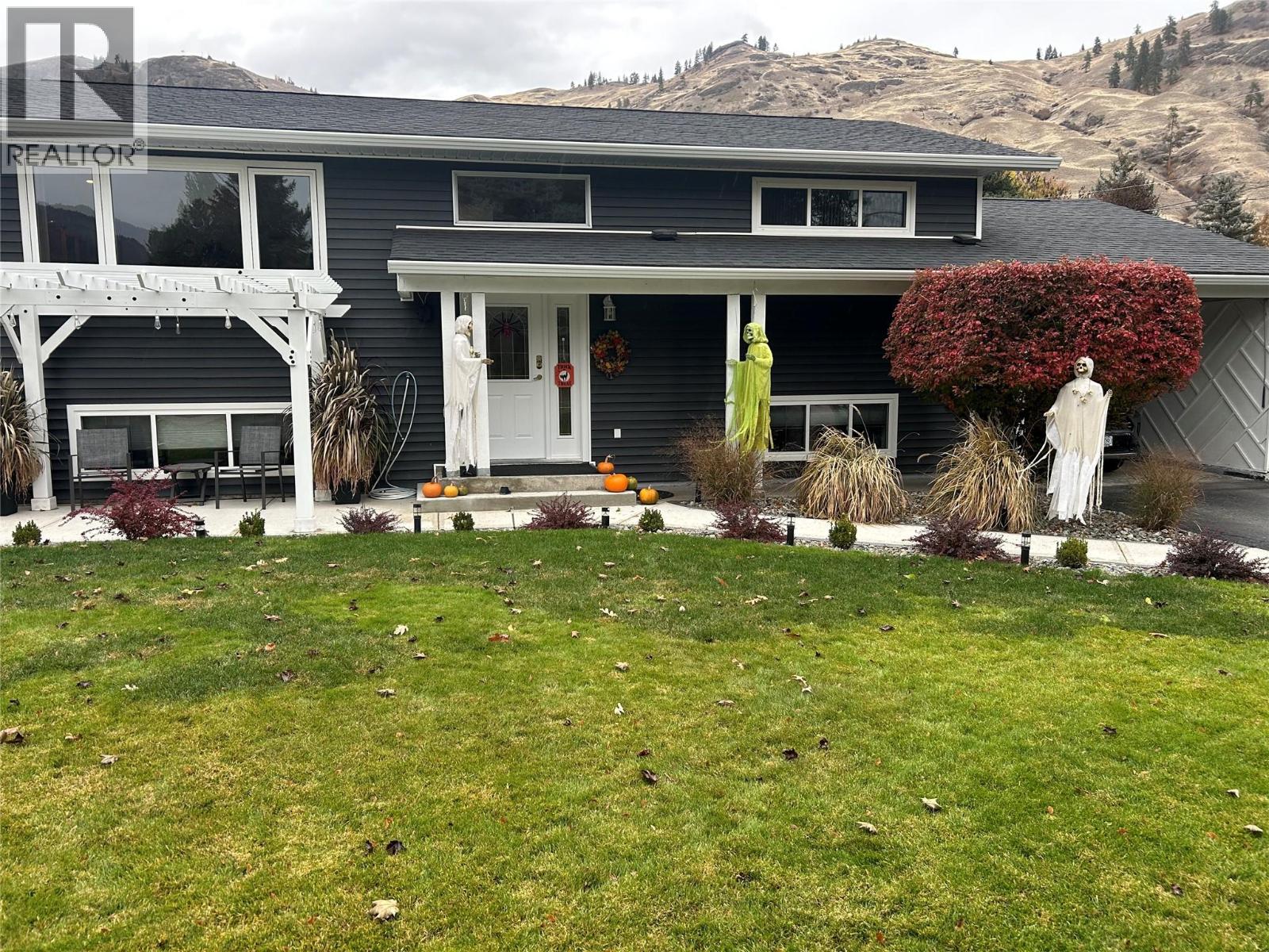461 Eighth Avenue, Midway, British Columbia  V0H 1M0 - Photo 4 - 10379900