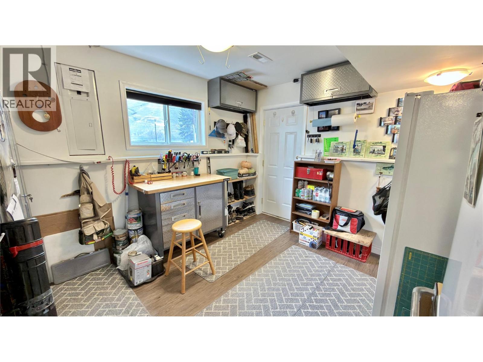 461 Eighth Avenue, Midway, British Columbia  V0H 1M0 - Photo 62 - 10379900