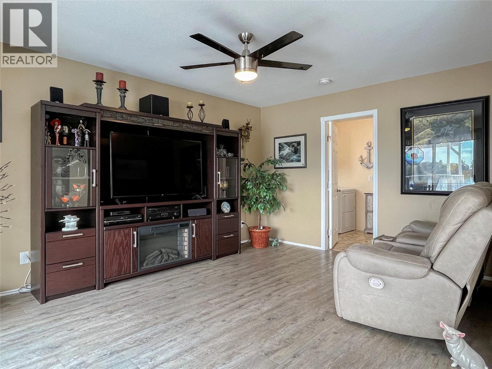 8 Bayview Crescent, Osoyoos, British Columbia  V0H 1V6 - Photo 41 - 10379861