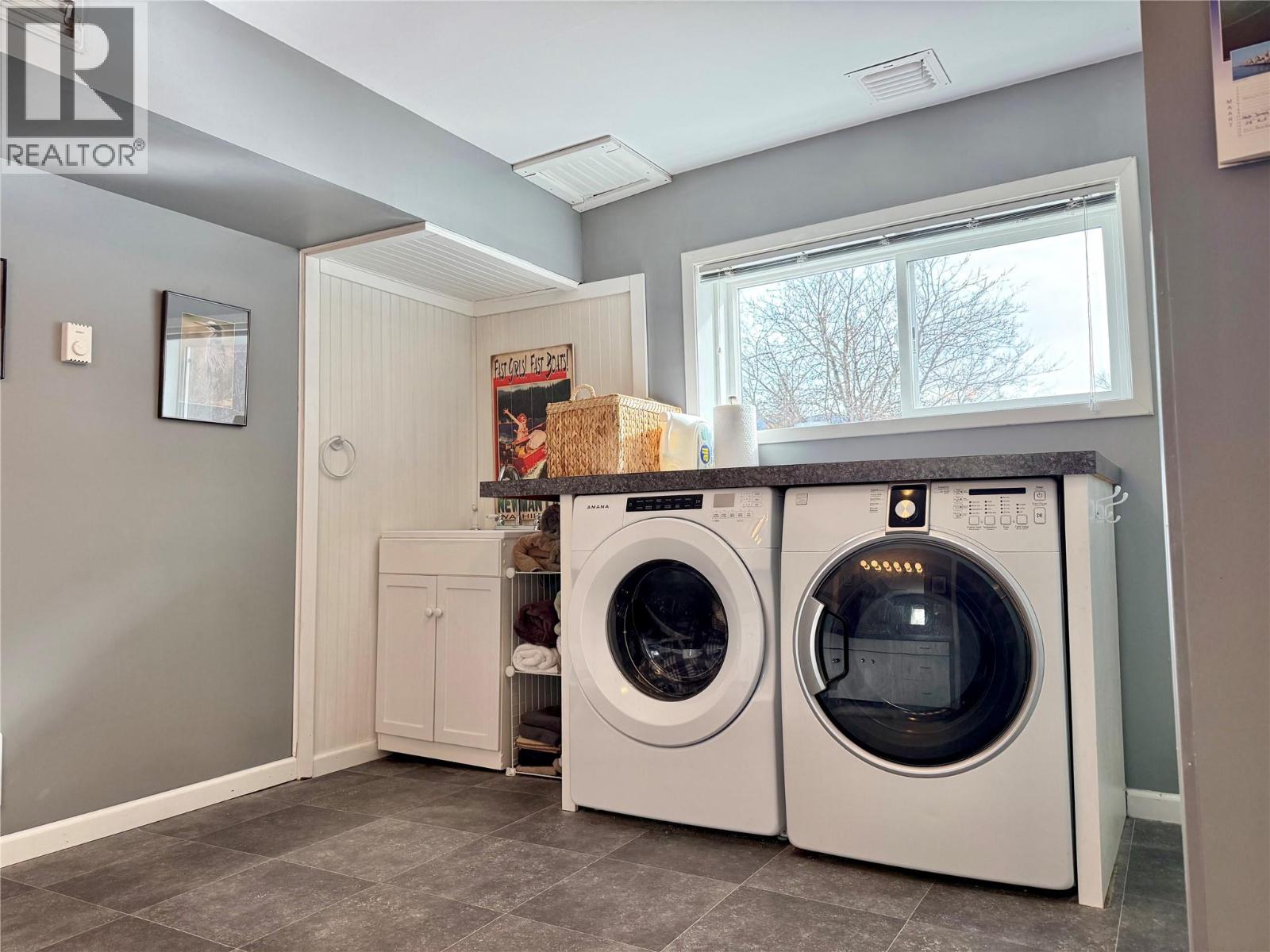 12451 Brown Creek Road, Grand Forks, British Columbia  V0H 1H8 - Photo 13 - 10379628