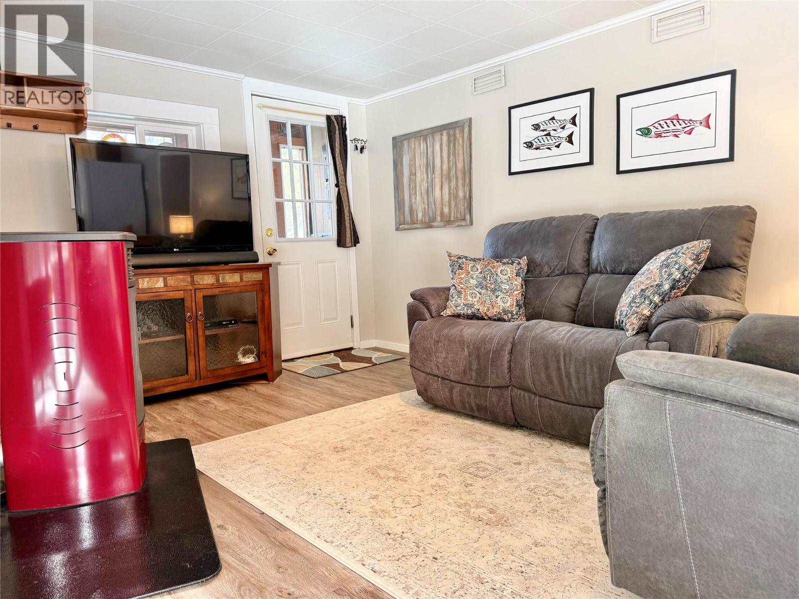 12451 Brown Creek Road, Grand Forks, British Columbia  V0H 1H8 - Photo 6 - 10379628
