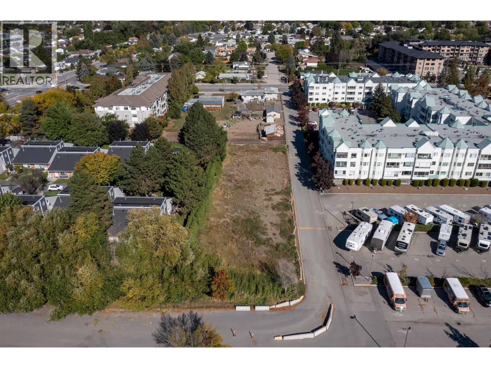 1269 K.l.o. Road, Kelowna, British Columbia  V1W 3N7 - Photo 4 - 10379606
