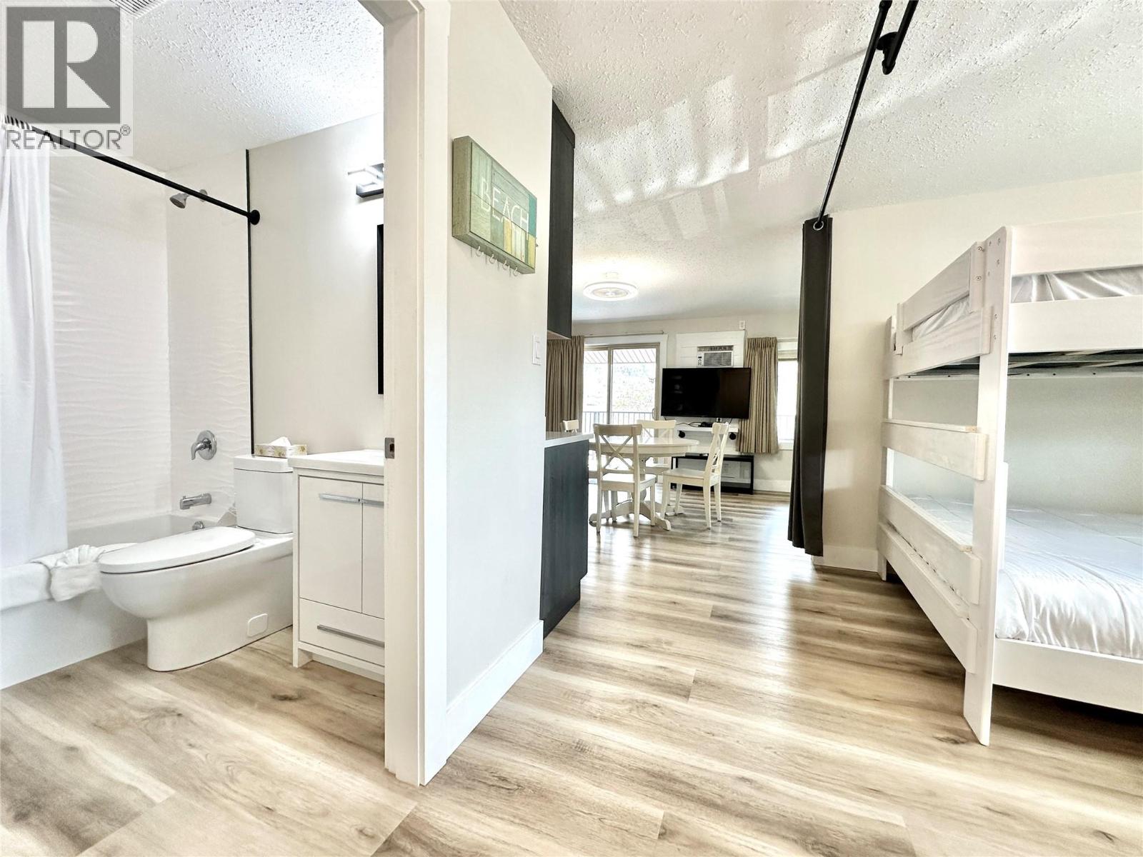 5815 Oleander Drive Unit# 221, Osoyoos, British Columbia  V0H 1V1 - Photo 19 - 10379869