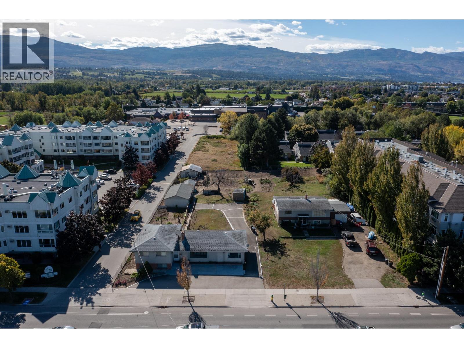 1249 K.l.o. Road, Kelowna, British Columbia  V1W 3N7 - Photo 7 - 10379604