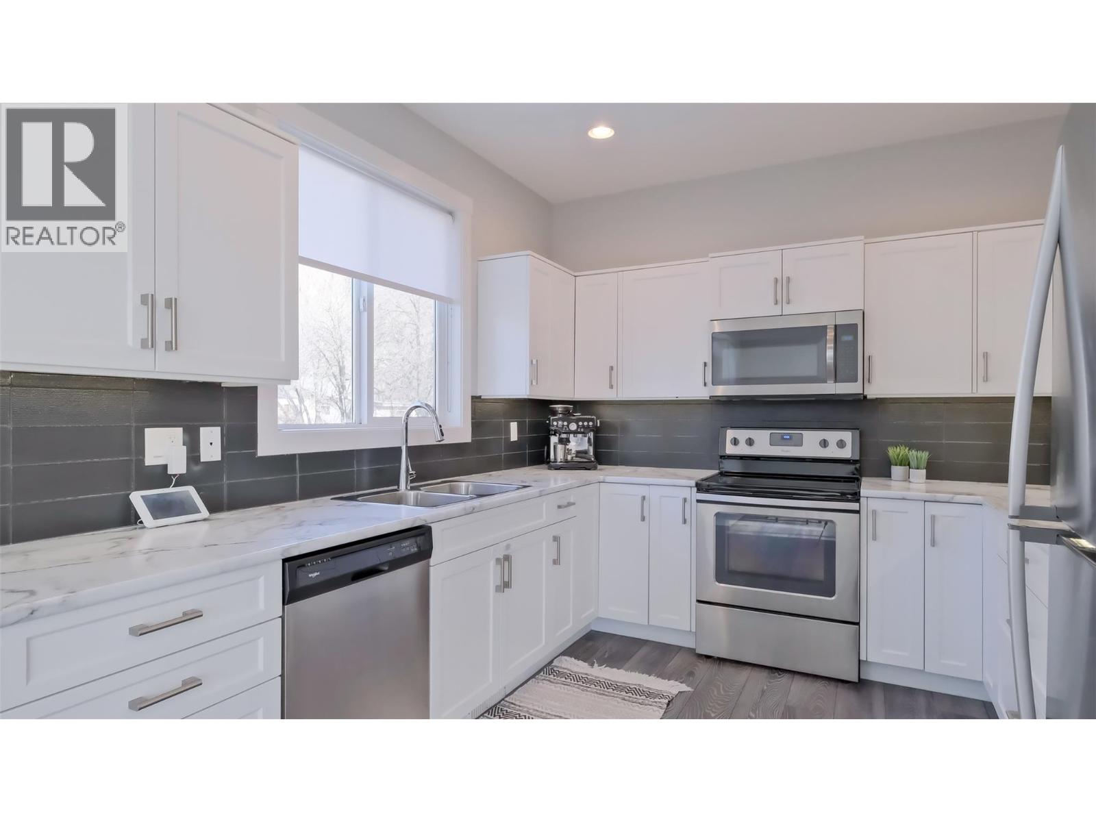 3909 30th Avenue Unit# 1, Vernon, British Columbia  V1T 2G2 - Photo 4 - 10379268