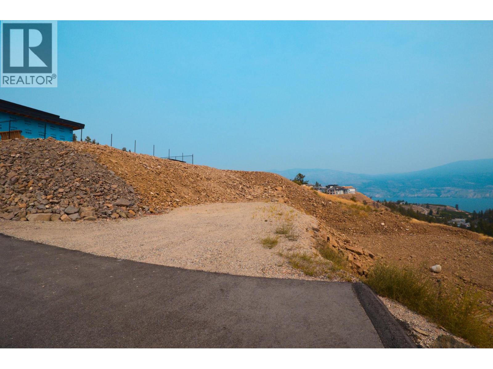 17523 Sanborn Street, Summerland, British Columbia  V0H 1Z3 - Photo 12 - 10379786