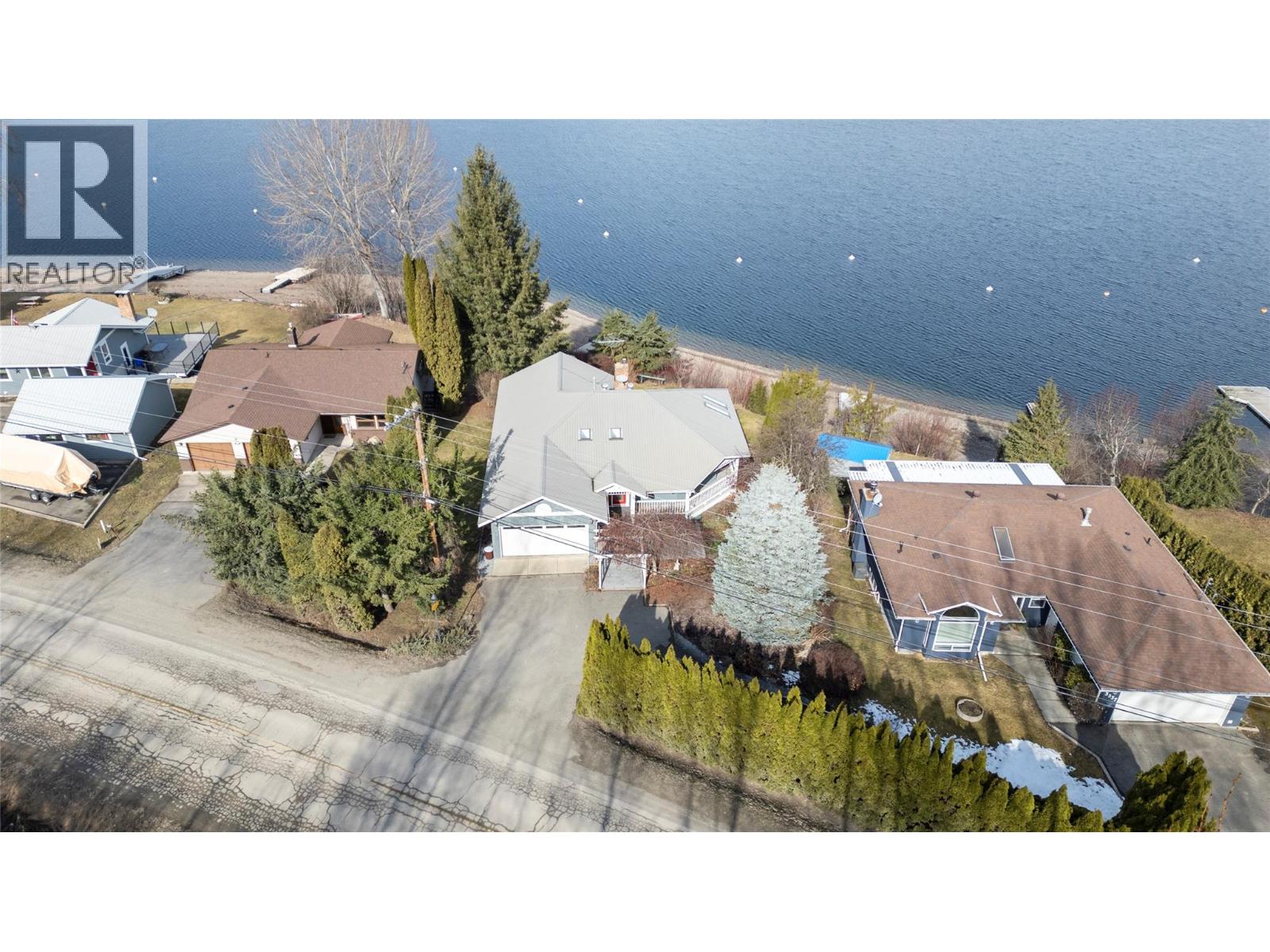 3533 Eagle Bay Road, blind bay, British Columbia