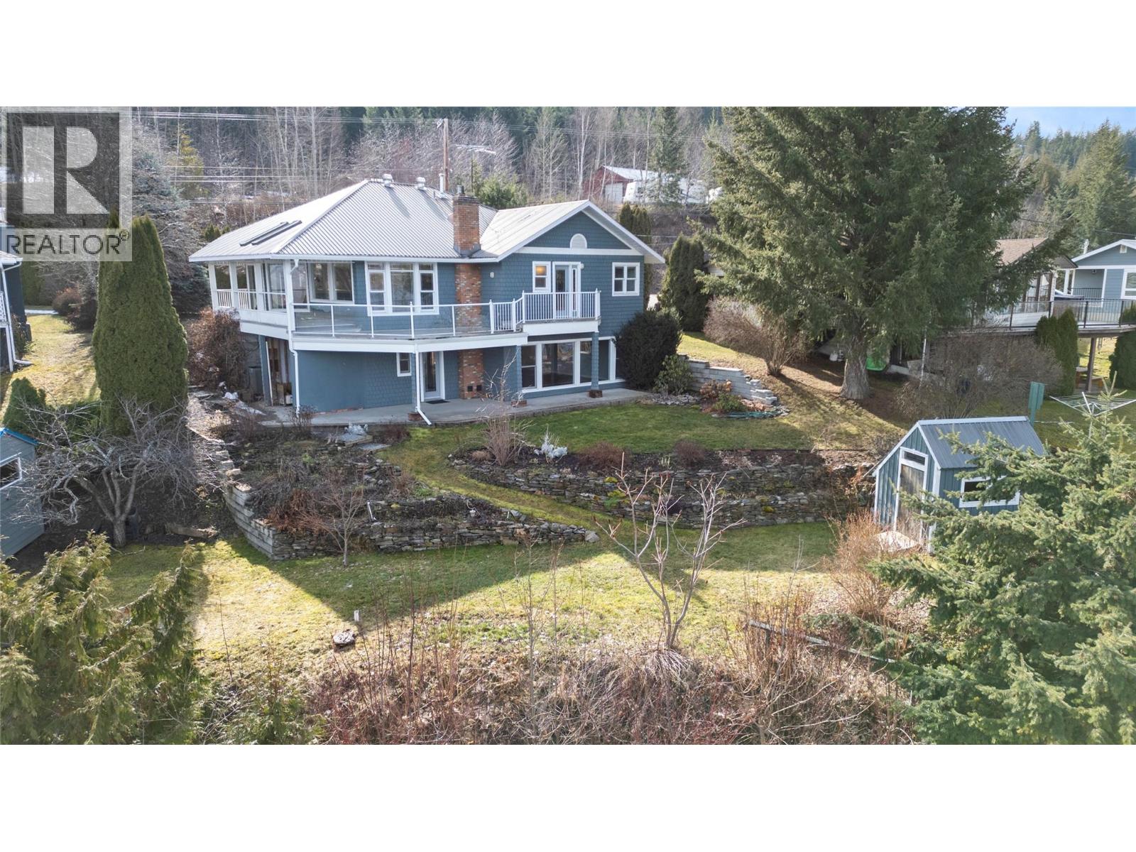 3533 Eagle Bay Road, Blind Bay, British Columbia  V0E 1H1 - Photo 10 - 10379571