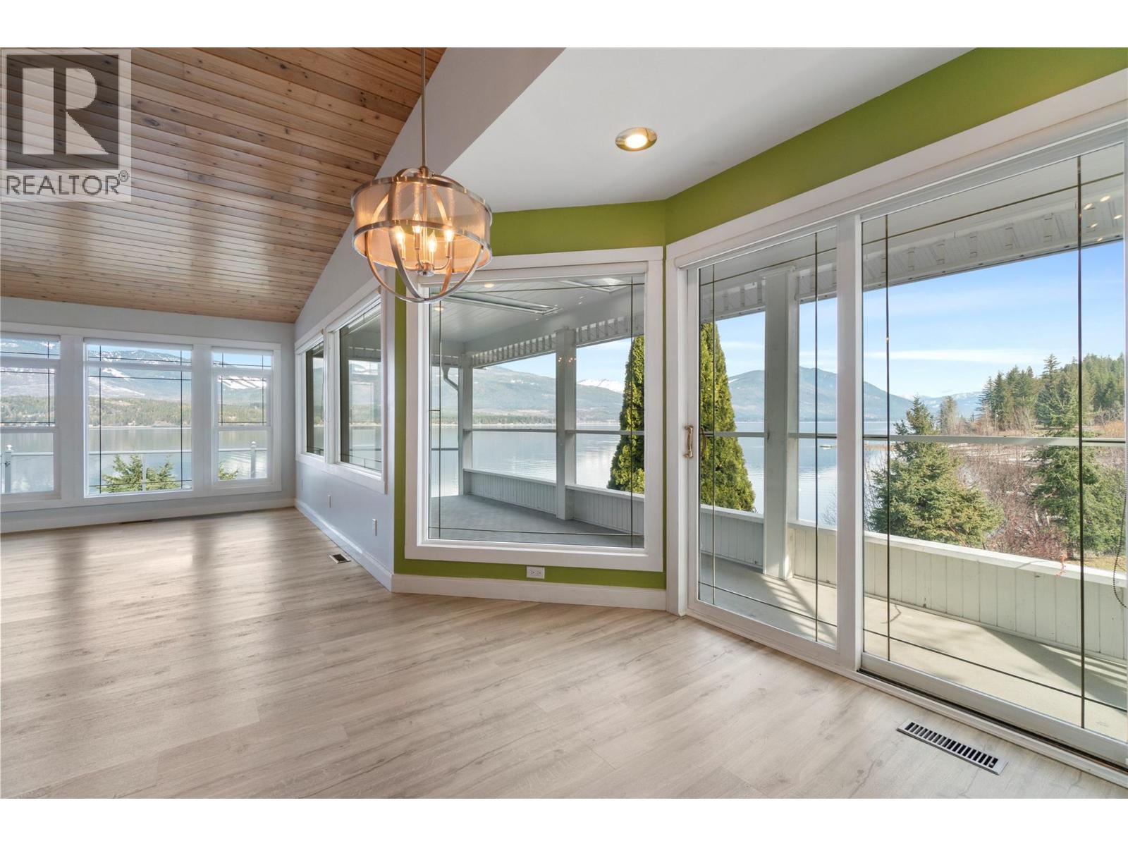 3533 Eagle Bay Road, Blind Bay, British Columbia  V0E 1H1 - Photo 22 - 10379571