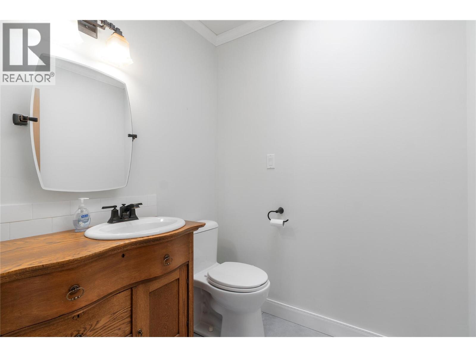 3533 Eagle Bay Road, Blind Bay, British Columbia  V0E 1H1 - Photo 24 - 10379571