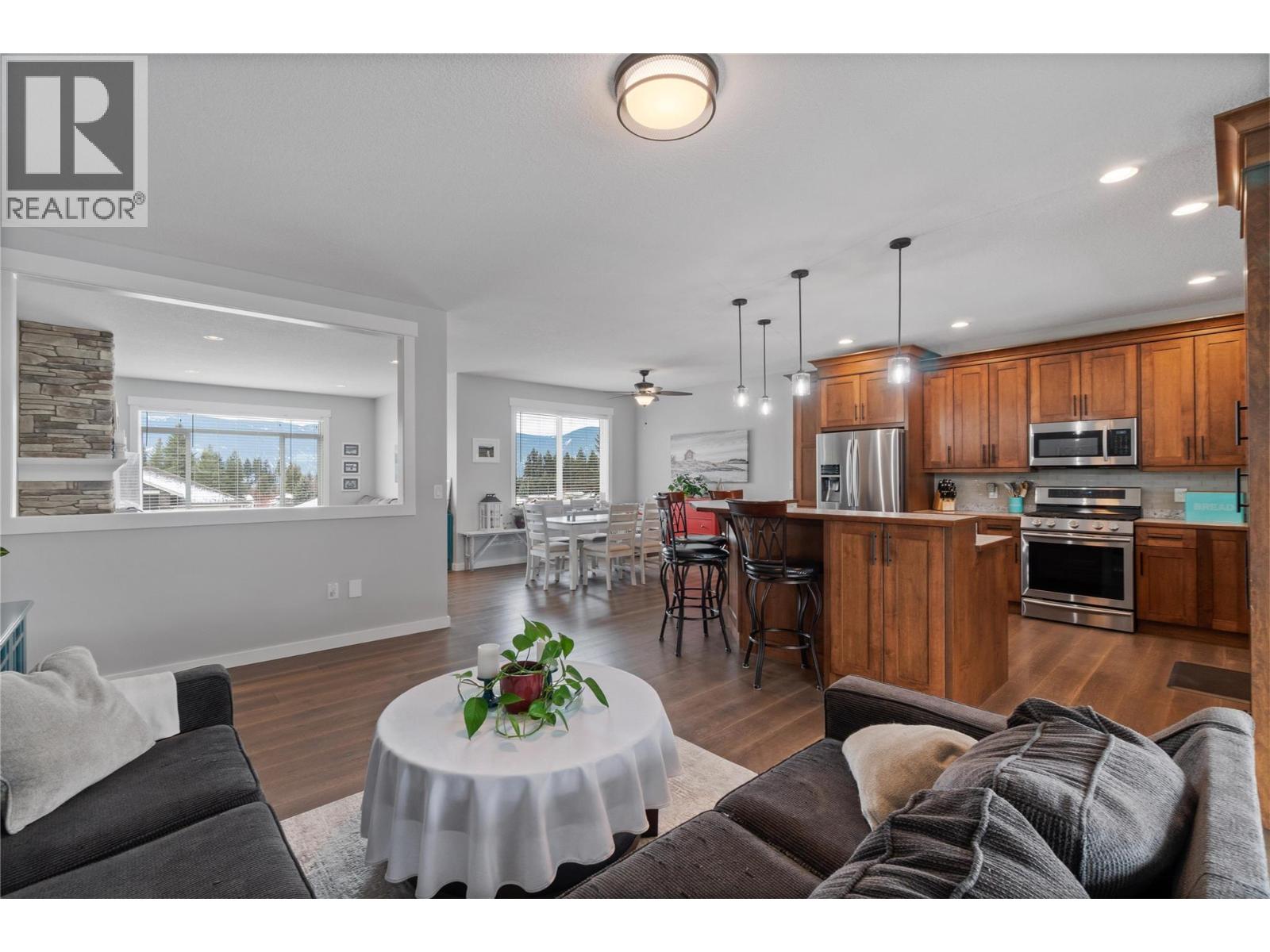 1120 24 Street Se, Salmon Arm, British Columbia  V1E 2J3 - Photo 10 - 10379036