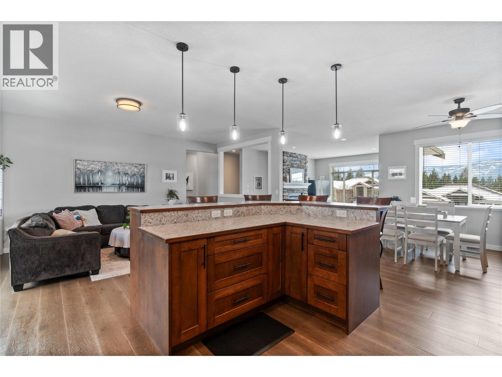 1120 24 Street Se, Salmon Arm, British Columbia  V1E 2J3 - Photo 13 - 10379036
