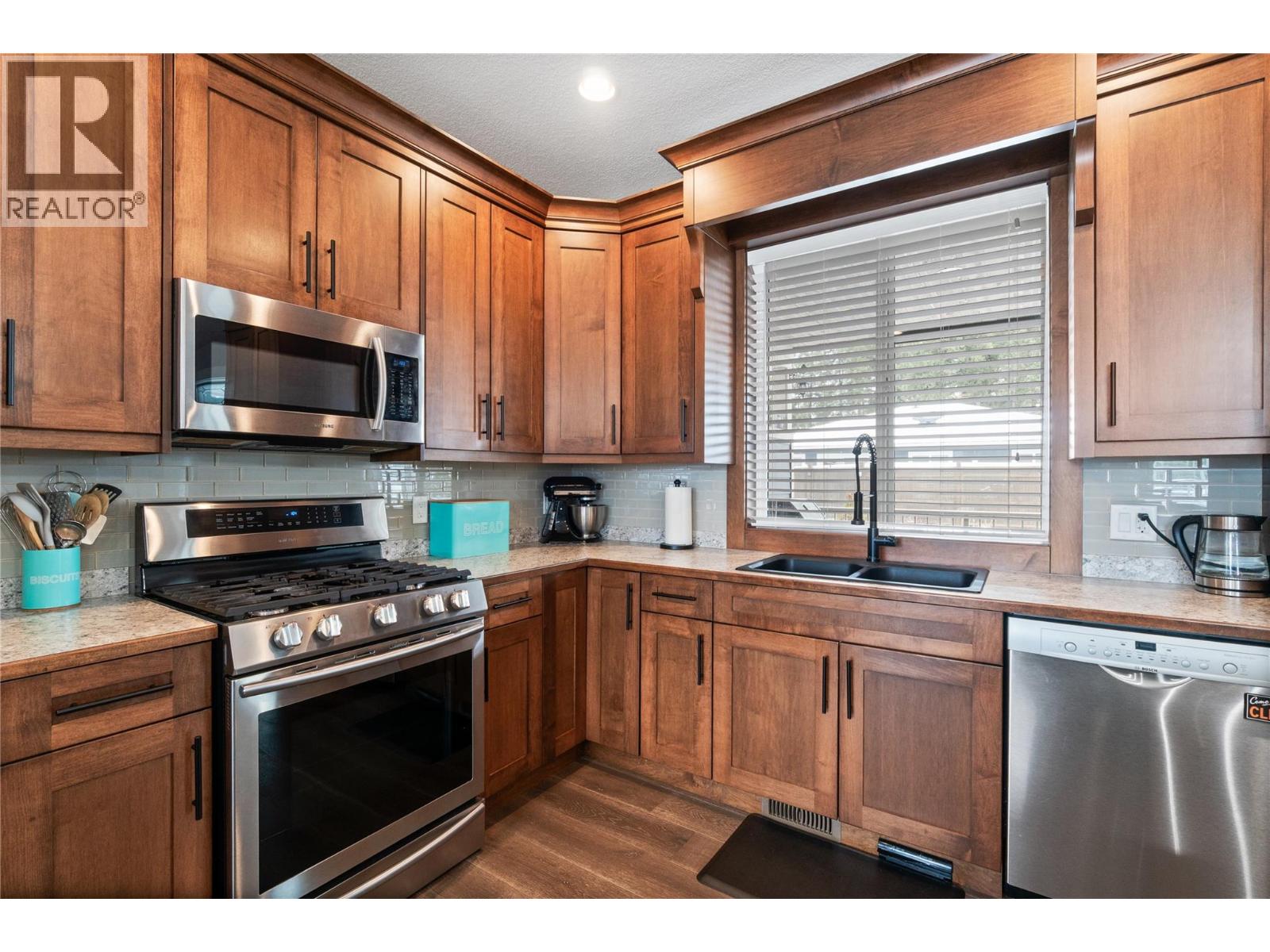 1120 24 Street Se, Salmon Arm, British Columbia  V1E 2J3 - Photo 15 - 10379036