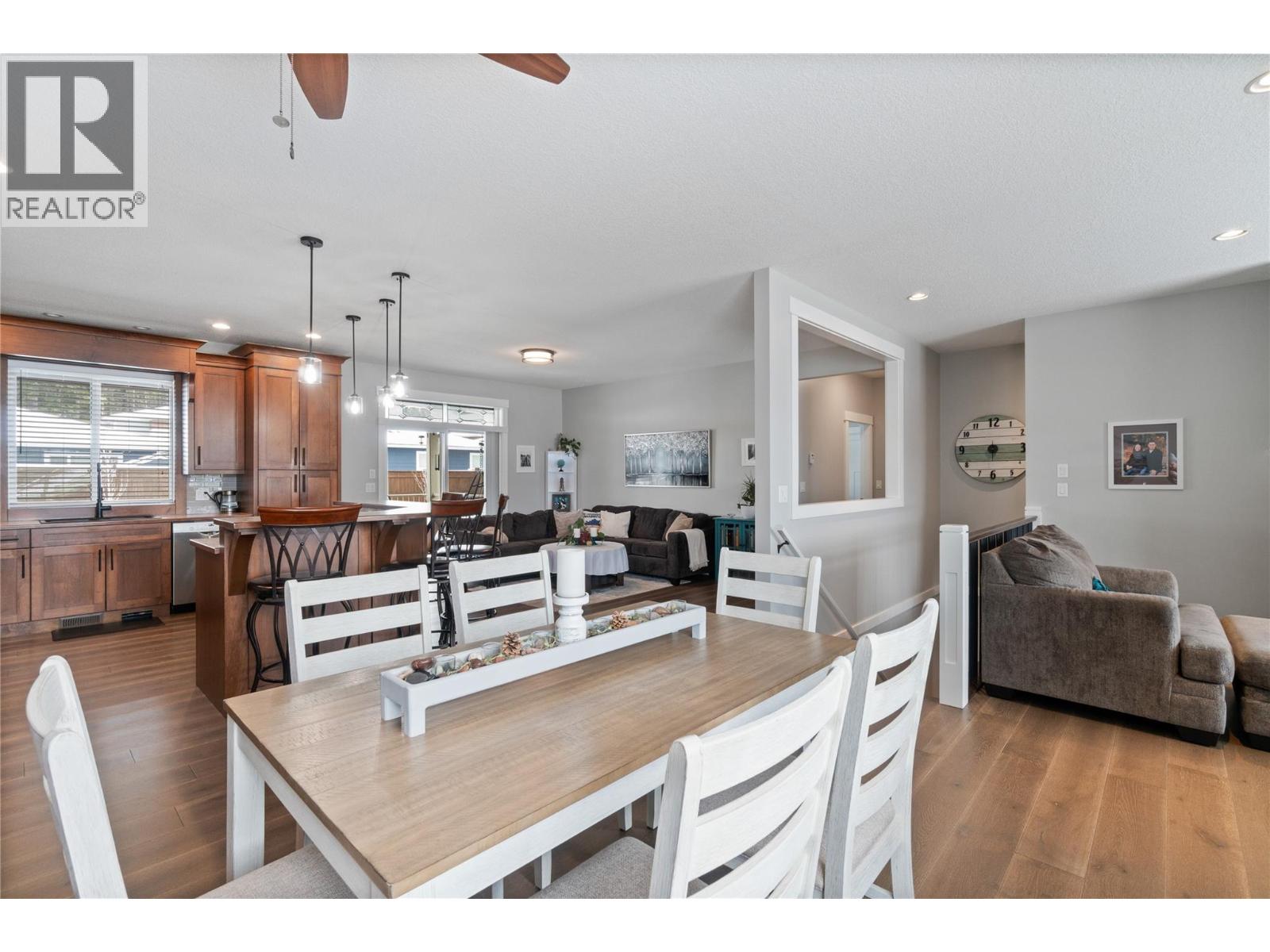 1120 24 Street Se, Salmon Arm, British Columbia  V1E 2J3 - Photo 18 - 10379036