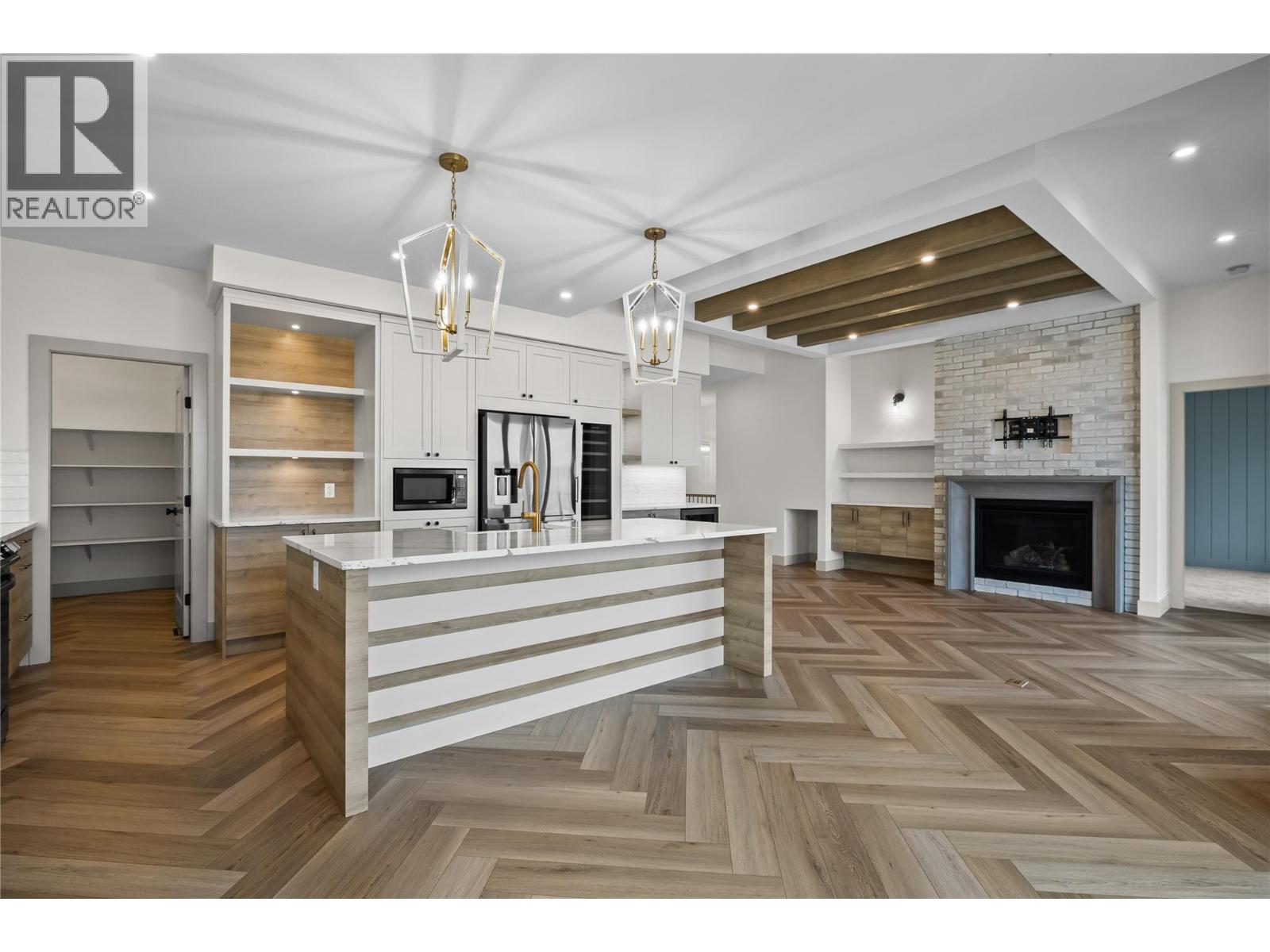 1062 Emslie Street, Kelowna, British Columbia  V1W 0C3 - Photo 15 - 10379890