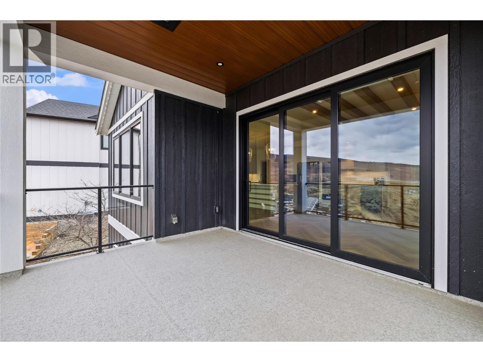 1062 Emslie Street, Kelowna, British Columbia  V1W 0C3 - Photo 29 - 10379890