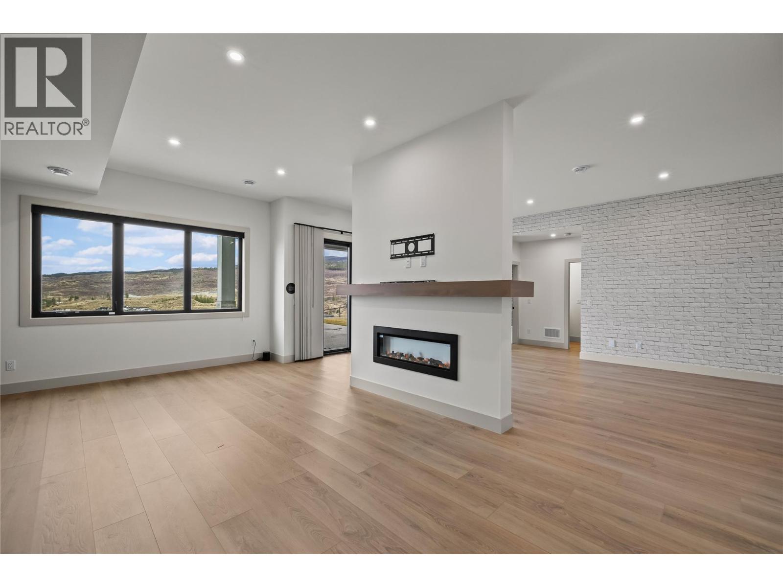 1062 Emslie Street, Kelowna, British Columbia  V1W 0C3 - Photo 51 - 10379890