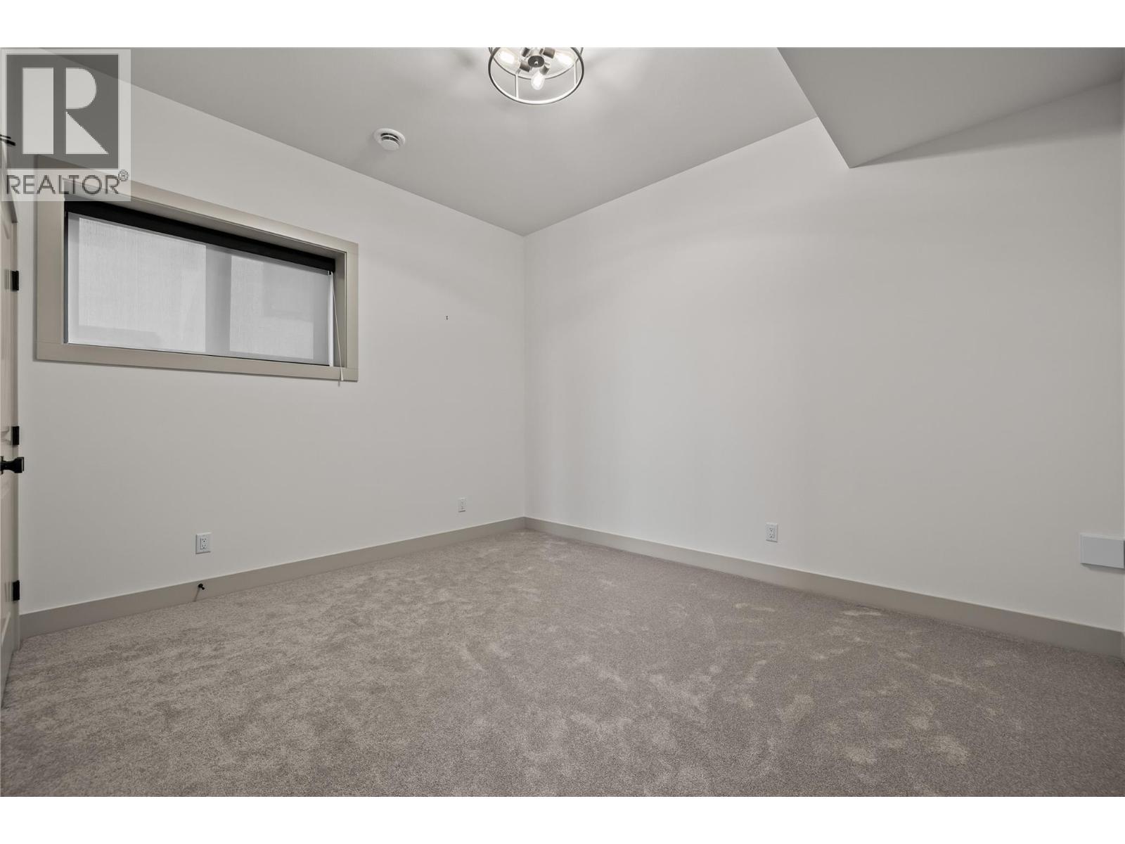 1062 Emslie Street, Kelowna, British Columbia  V1W 0C3 - Photo 61 - 10379890