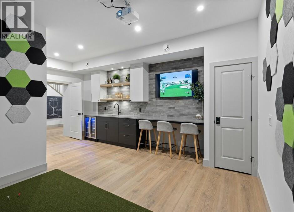 1062 Emslie Street, Kelowna, British Columbia  V1W 0C3 - Photo 64 - 10379890