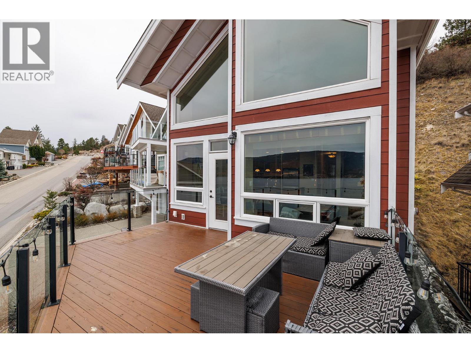 6930 Barcelona Drive, Kelowna, British Columbia  V1Z 3R8 - Photo 17 - 10379211