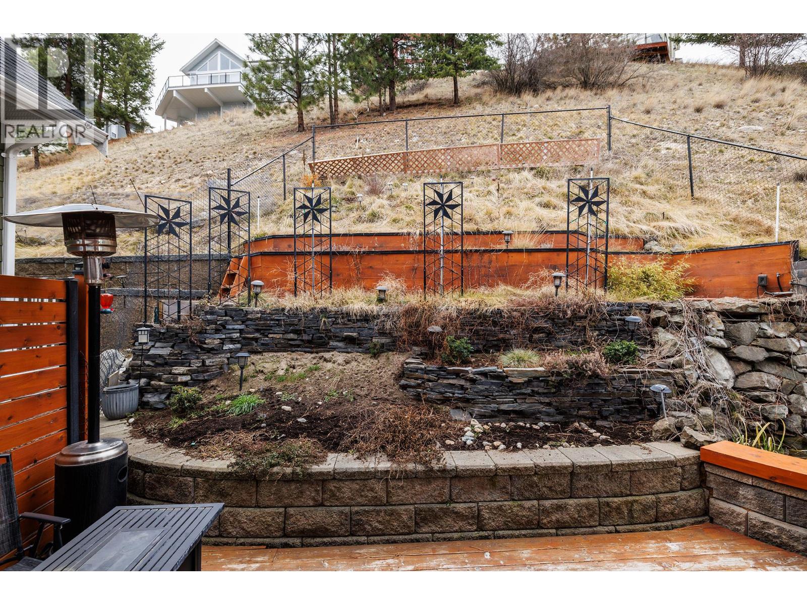 6930 Barcelona Drive, Kelowna, British Columbia  V1Z 3R8 - Photo 21 - 10379211
