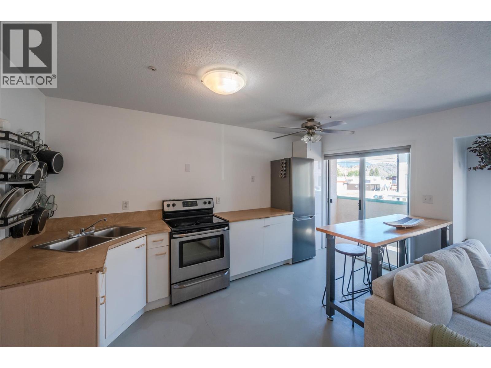 1135 Main Street Unit# 3, Okanagan Falls, British Columbia  V0H 1R4 - Photo 4 - 10379957