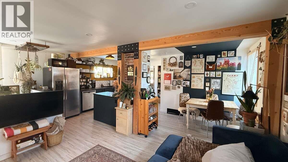 570 Beale Avenue, Kimberley, British Columbia  V1A 2A7 - Photo 4 - 10379974
