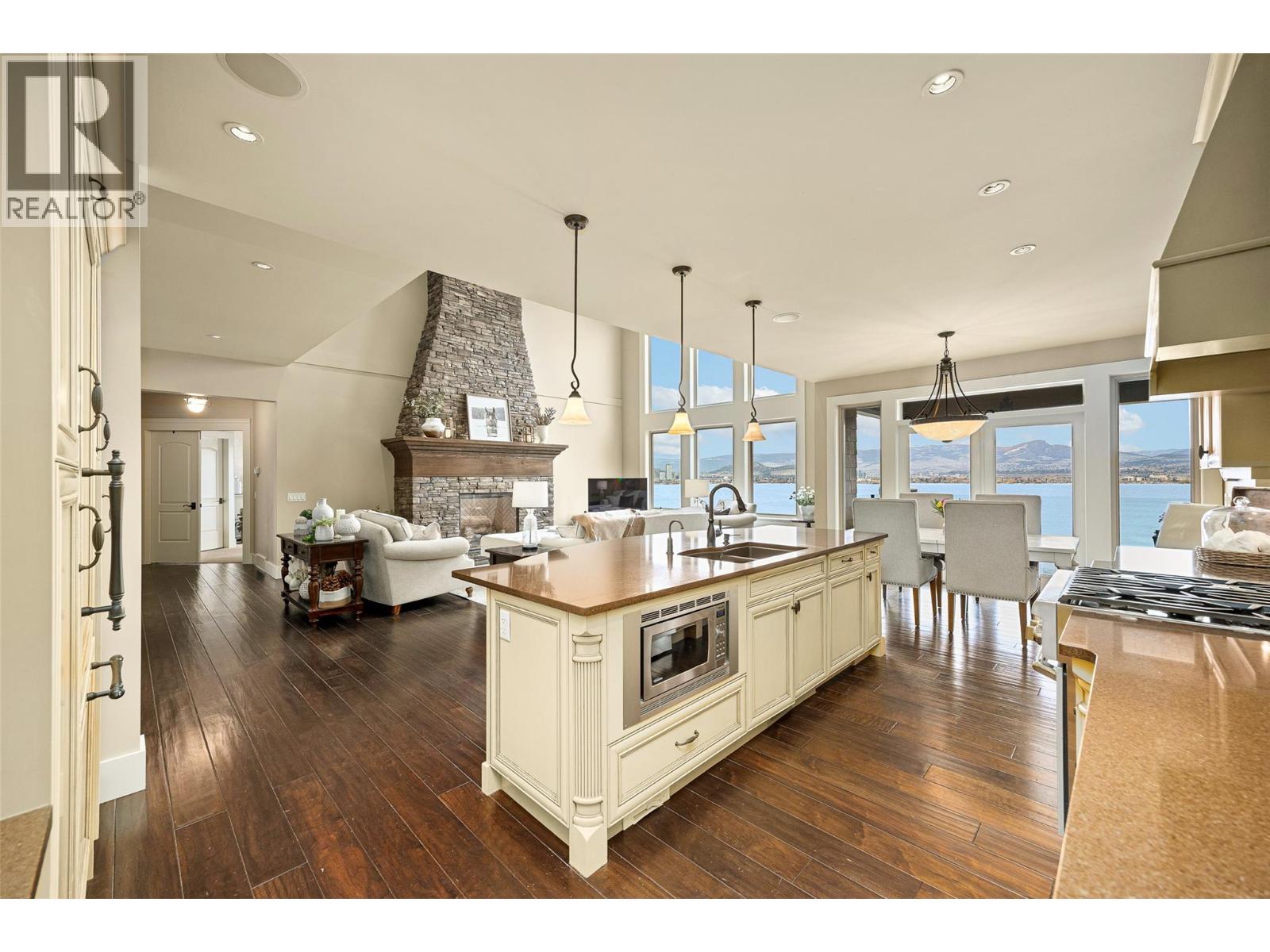 2583 Lucinde Road, West Kelowna, British Columbia  V1Z 4B1 - Photo 16 - 10379906