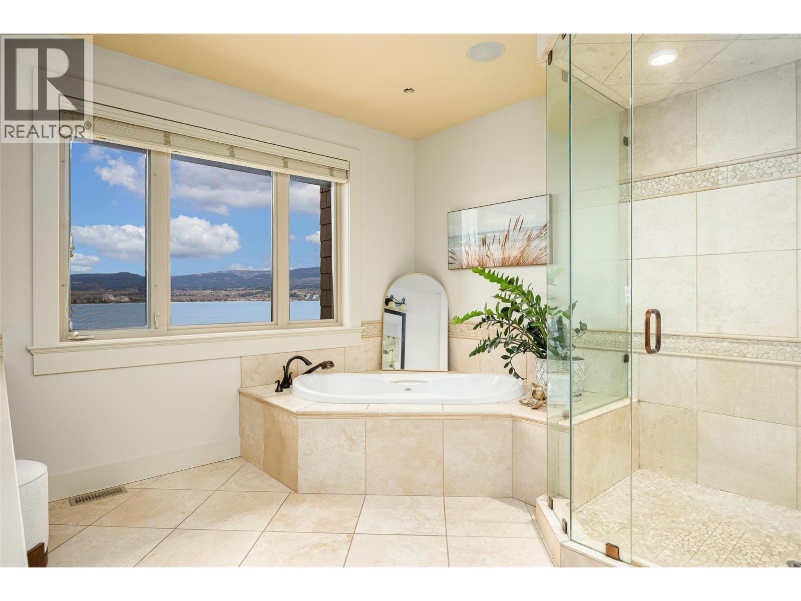 2583 Lucinde Road, West Kelowna, British Columbia  V1Z 4B1 - Photo 30 - 10379906