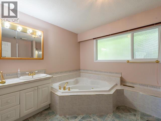 525 Garden Terrace, Kamloops, British Columbia  V2C 1J4 - Photo 8 - 10379877