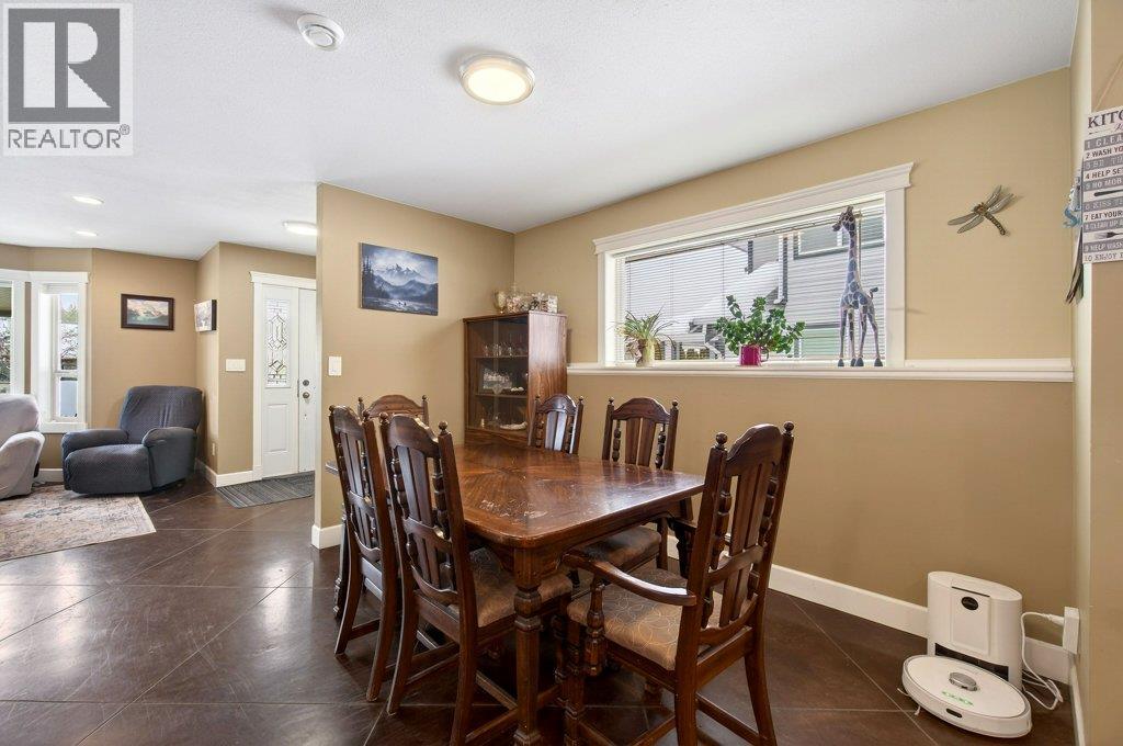 660 20 Street Ne Unit# 1, Salmon Arm, British Columbia  V1E 2K9 - Photo 13 - 10379349