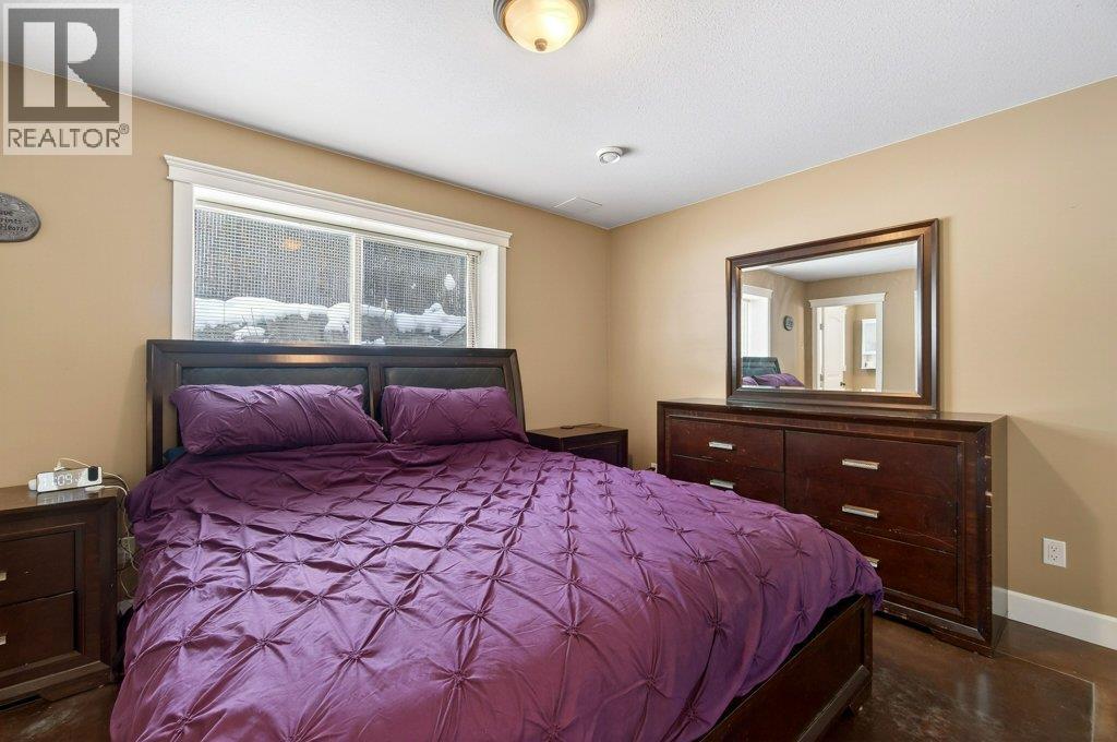 660 20 Street Ne Unit# 1, Salmon Arm, British Columbia  V1E 2K9 - Photo 25 - 10379349