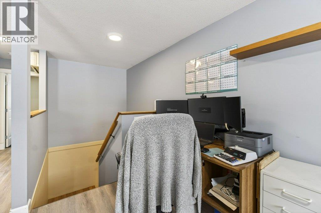 660 20 Street Ne Unit# 1, Salmon Arm, British Columbia  V1E 2K9 - Photo 37 - 10379349