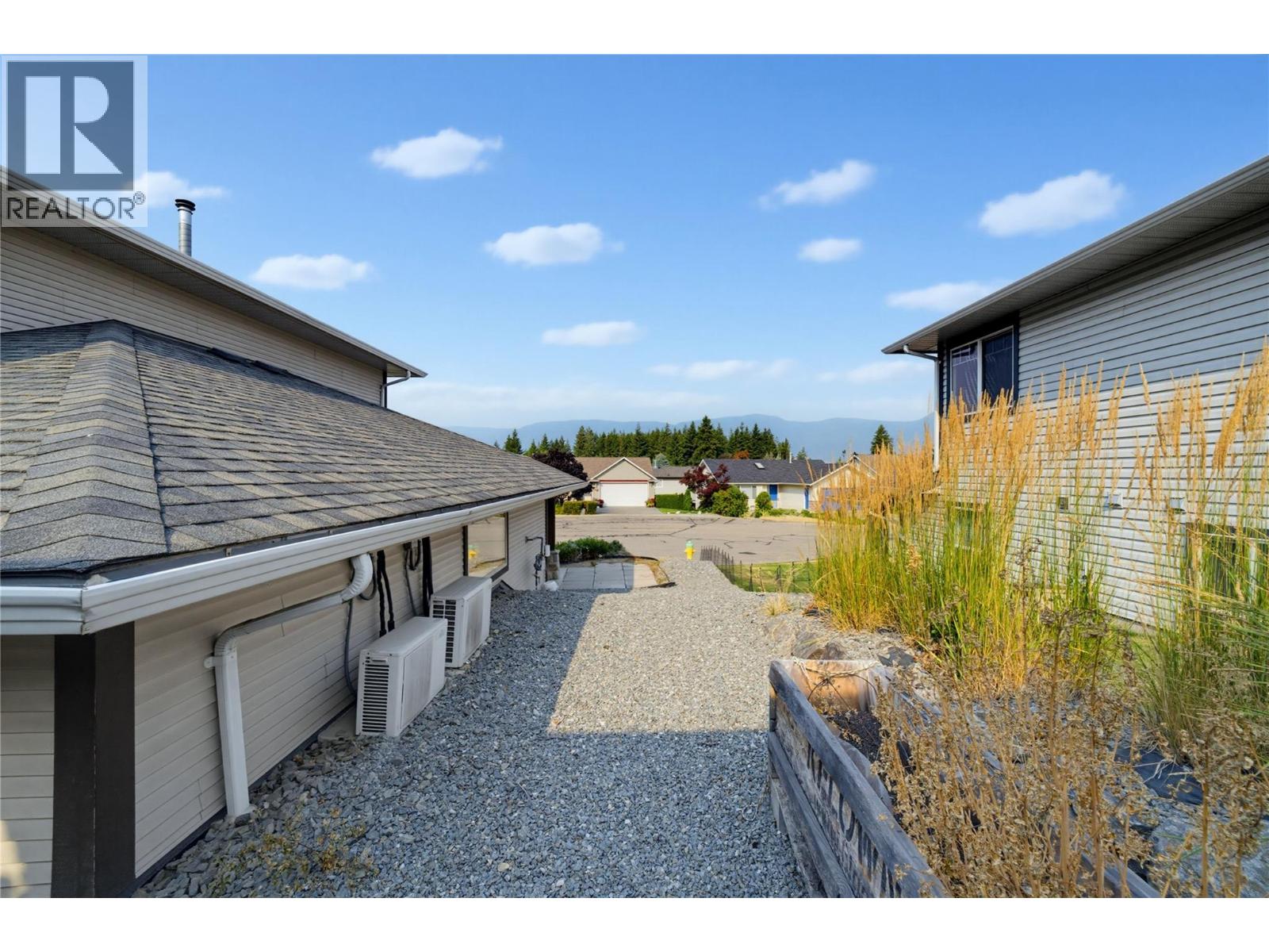 660 20 Street Ne Unit# 1, Salmon Arm, British Columbia  V1E 2K9 - Photo 56 - 10379349