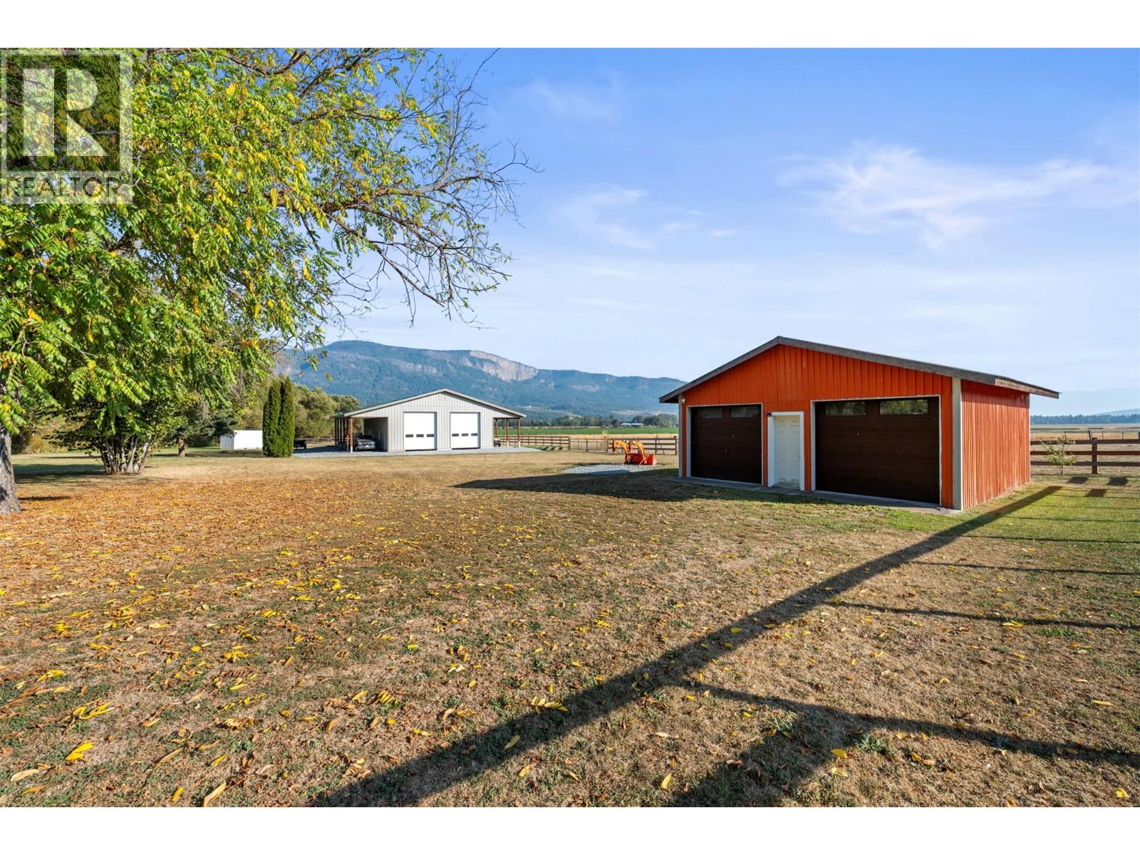6619 97a Highway N, Enderby, British Columbia  V0E 1V3 - Photo 2 - 10379894