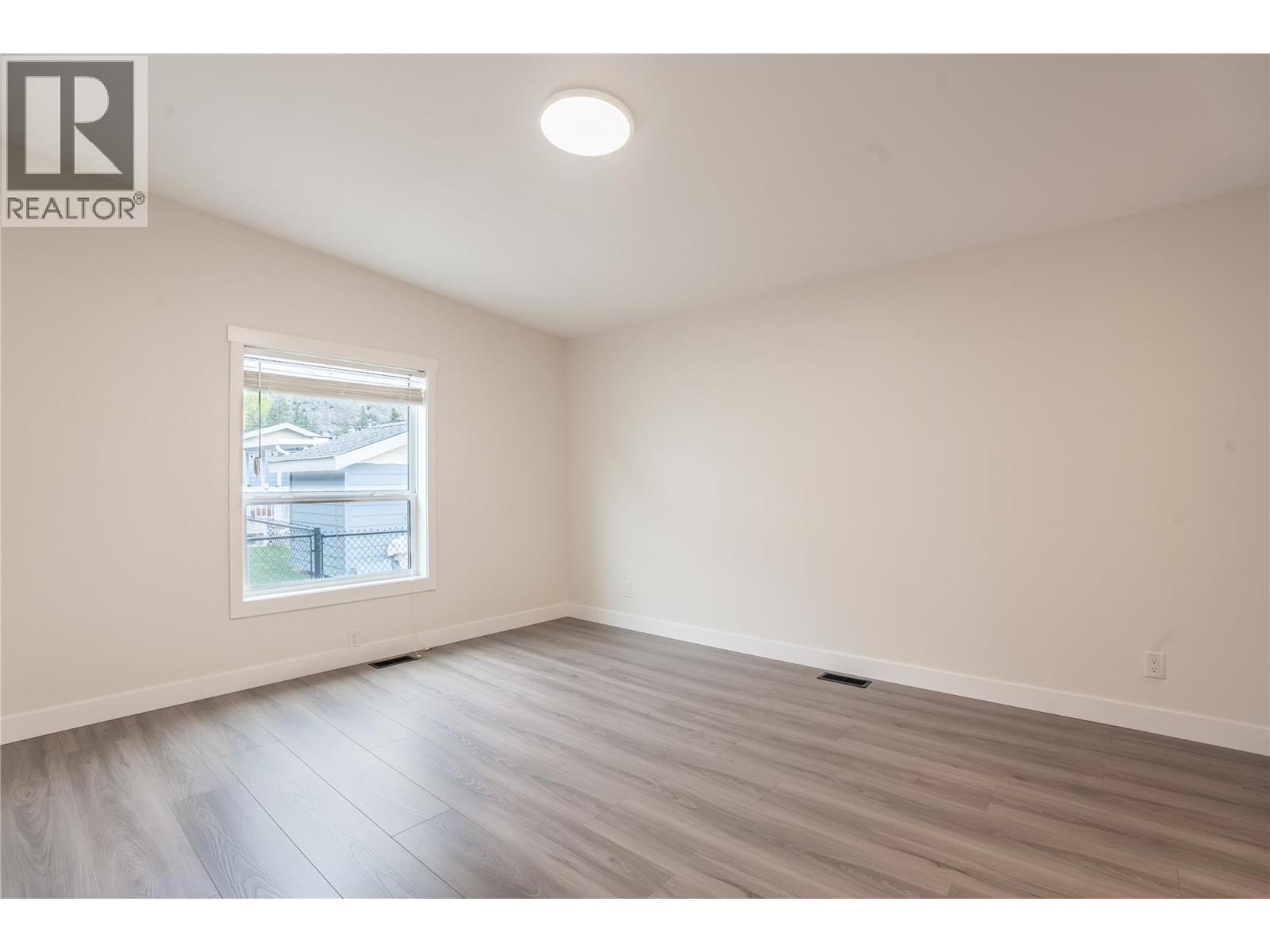 8300 Gallagher Lake Frontage Road Unit# 70, Oliver, British Columbia  V0H 1T0 - Photo 18 - 10379947