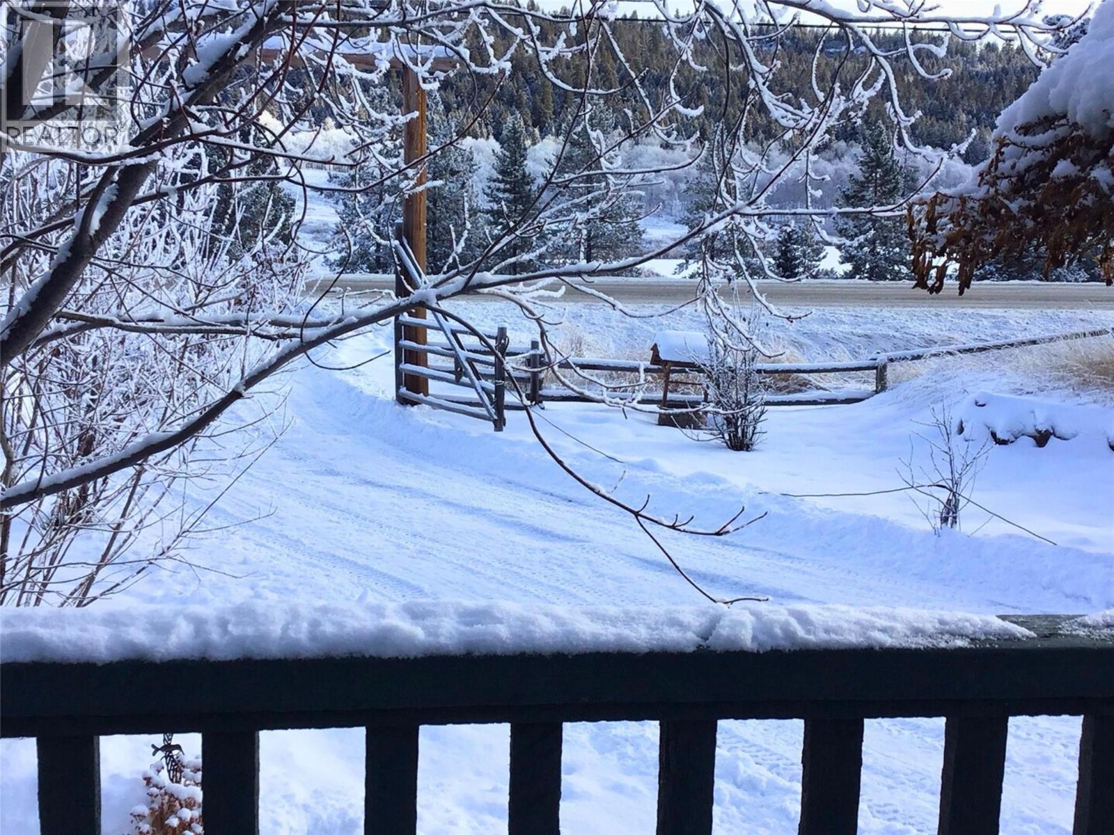 8230 Hwy 5a Highway, Merritt, British Columbia  V1K 1B8 - Photo 13 - 10379012