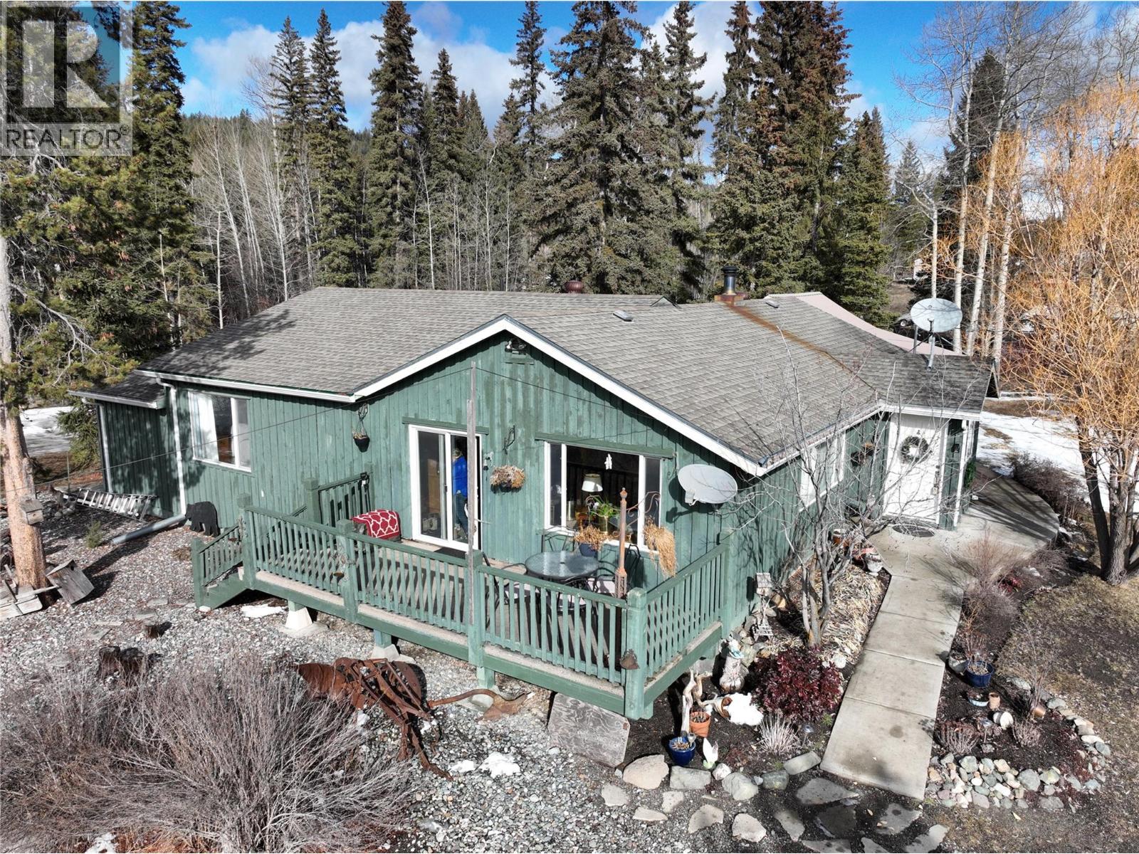 8230 Hwy 5a Highway, Merritt, British Columbia  V1K 1B8 - Photo 7 - 10379012
