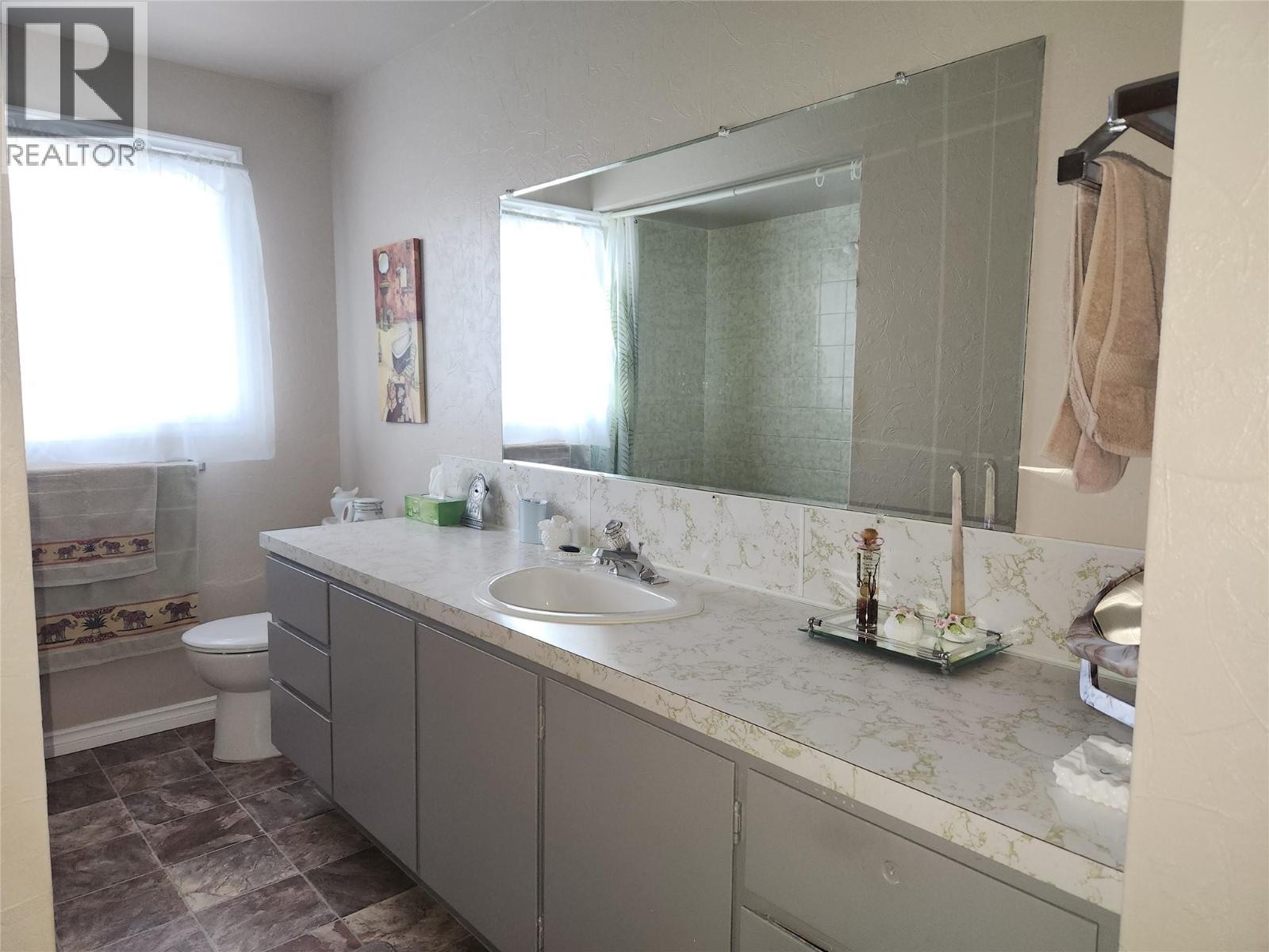 36 Finch Crescent, Osoyoos, British Columbia  V0H 1V0 - Photo 11 - 10379926