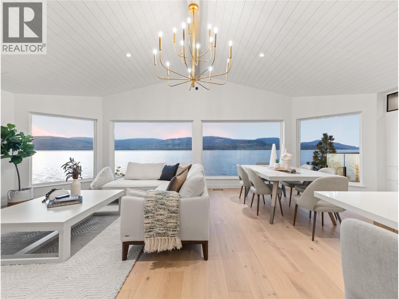 5538 Lakeshore Road, Kelowna, British Columbia  V1W 4J4 - Photo 9 - 10379821