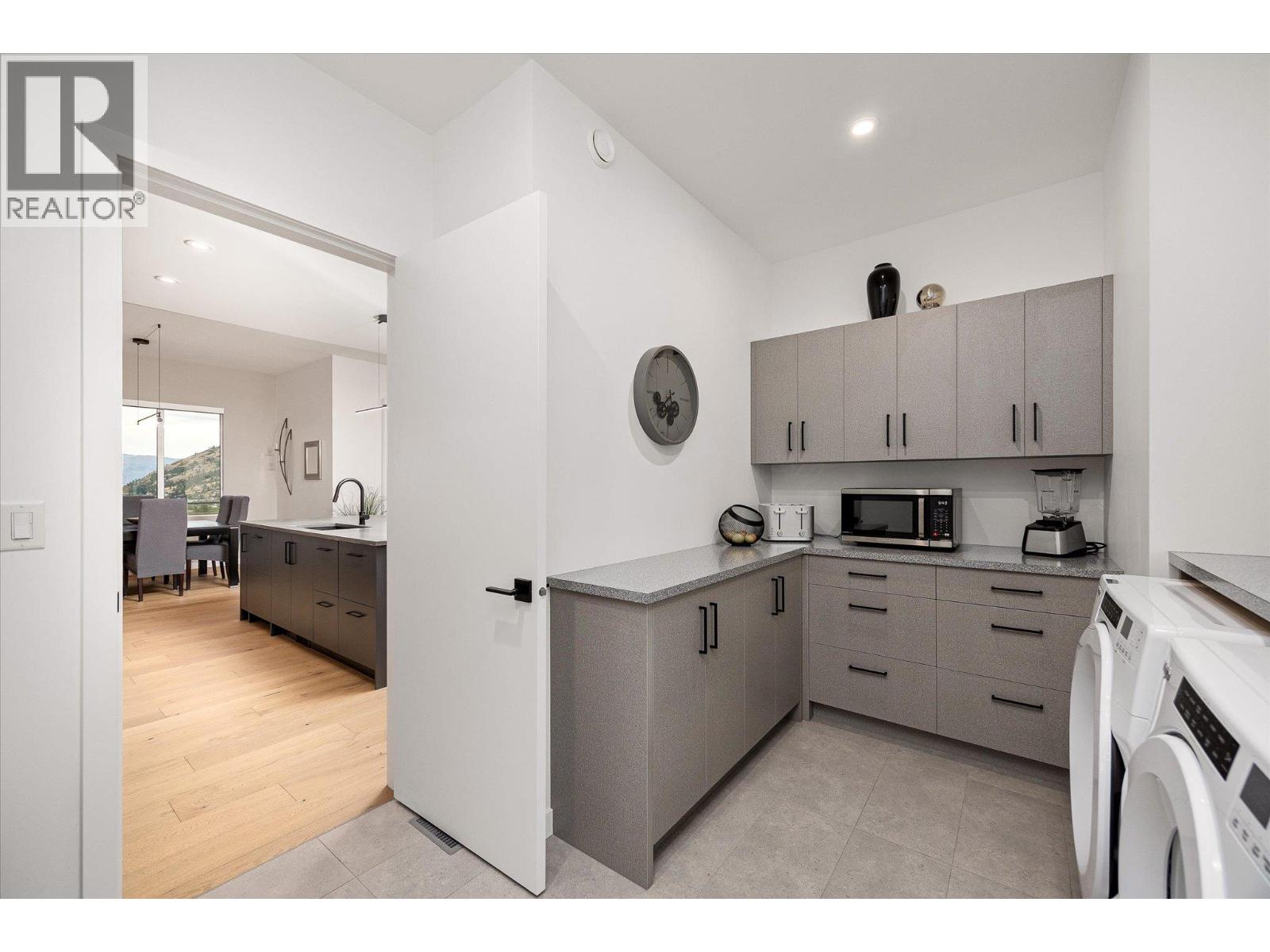 17499 Sanborn Street, Summerland, British Columbia  V0H 1Z0 - Photo 32 - 10379928