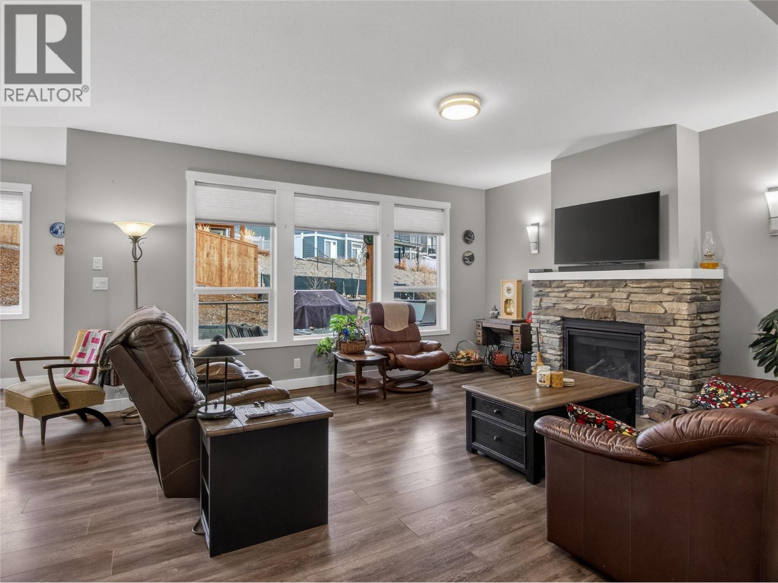 2070 Lawrence Avenue, Penticton, British Columbia  V2A 9G6 - Photo 10 - 10378250