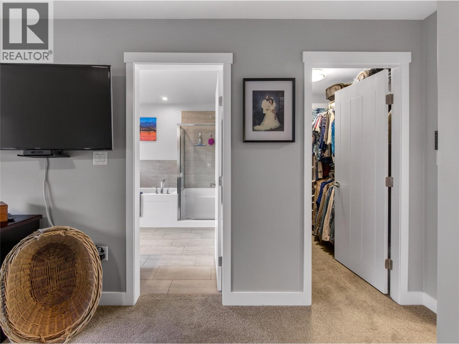 2070 Lawrence Avenue, Penticton, British Columbia  V2A 9G6 - Photo 28 - 10378250