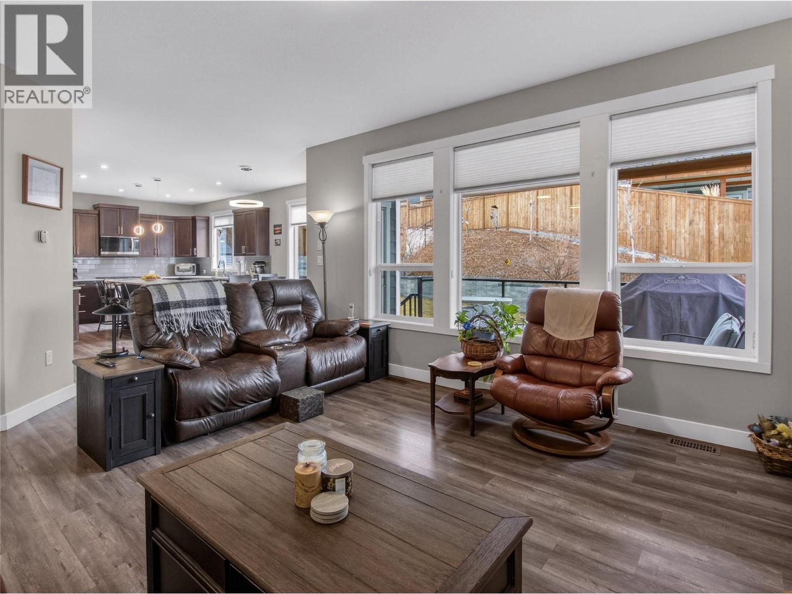 2070 Lawrence Avenue, Penticton, British Columbia  V2A 9G6 - Photo 9 - 10378250