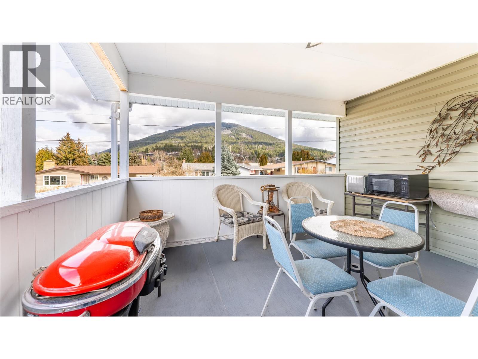 2323 Birch Street, Creston, British Columbia  V0B 1G0 - Photo 24 - 10379551
