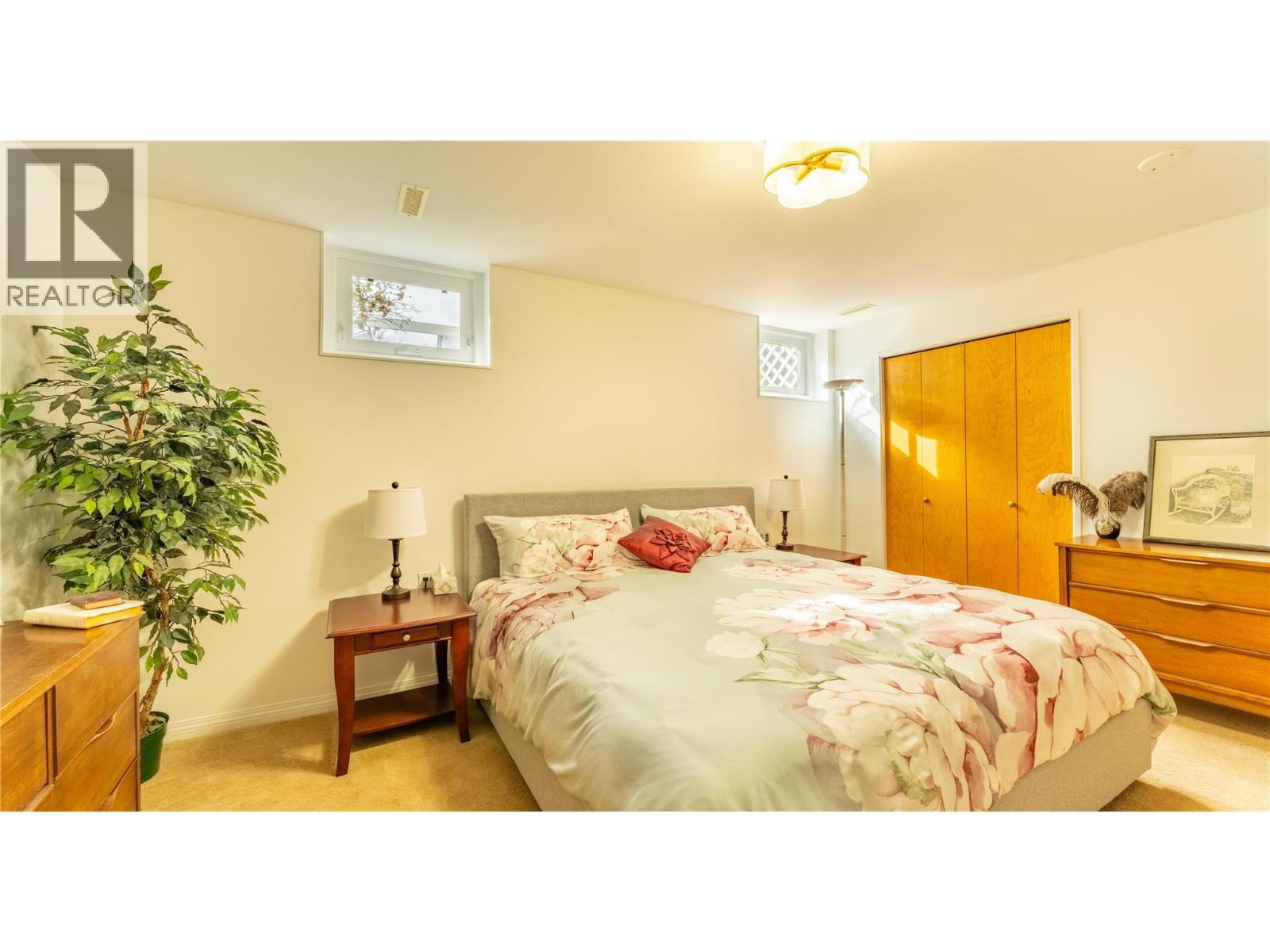 2323 Birch Street, Creston, British Columbia  V0B 1G0 - Photo 39 - 10379551